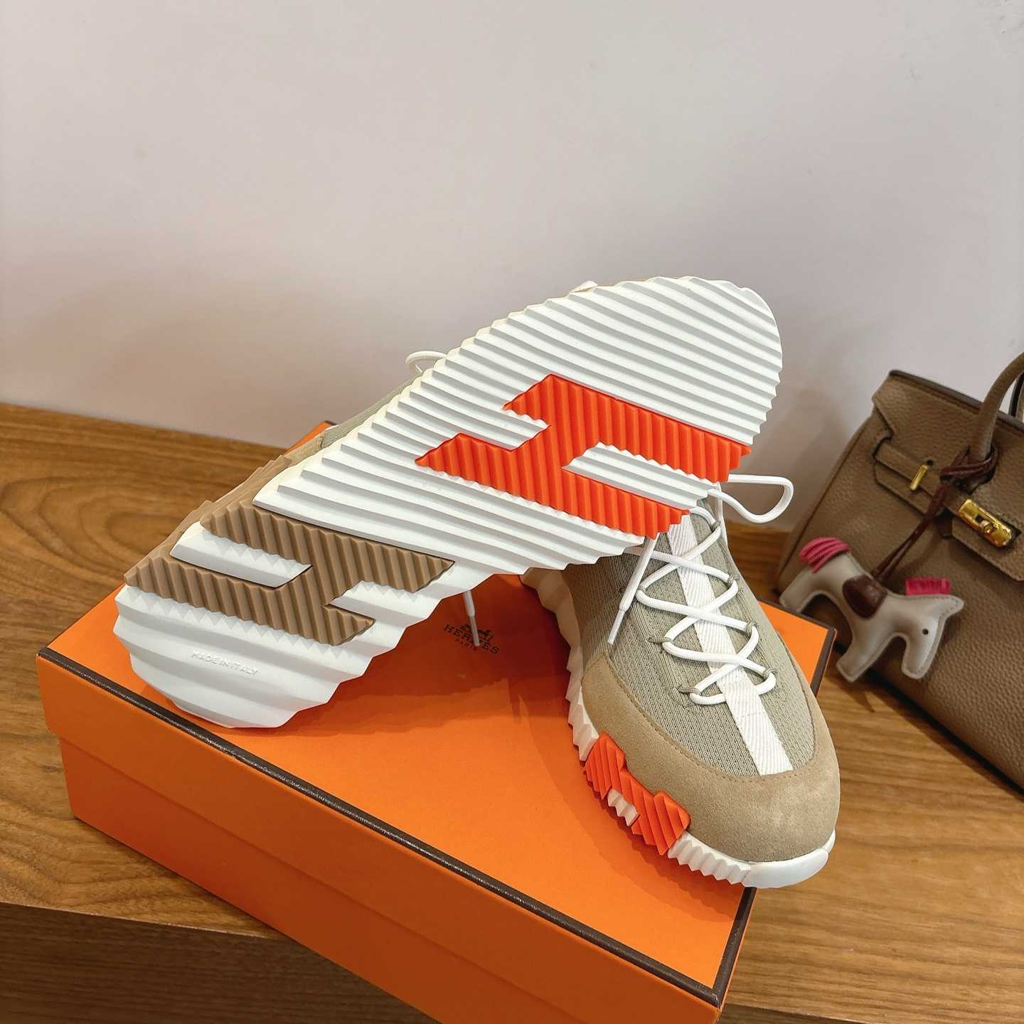 Hermes Lift Slip-on Sneaker - DesignerGu