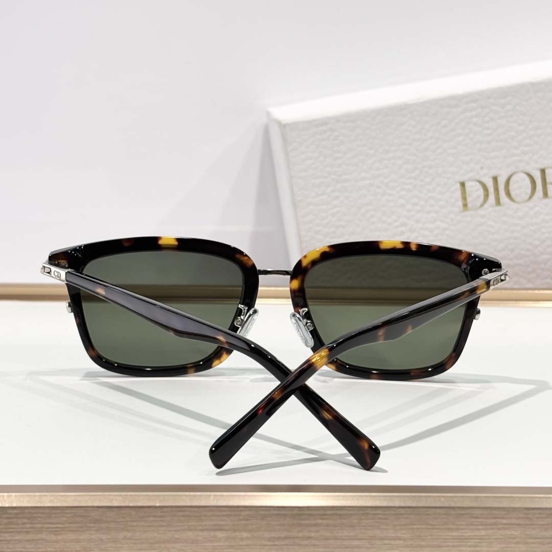 Dior BlackSuit S18F    - DesignerGu