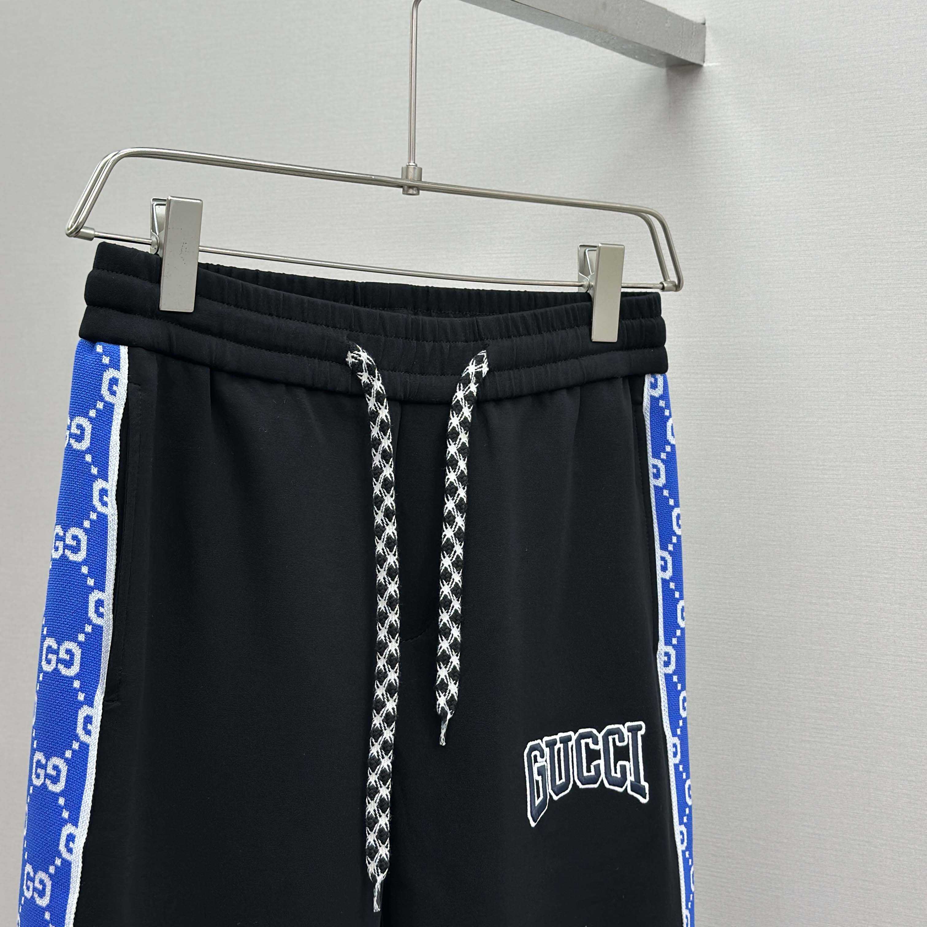 Gucci Trousers In Cotton  - DesignerGu