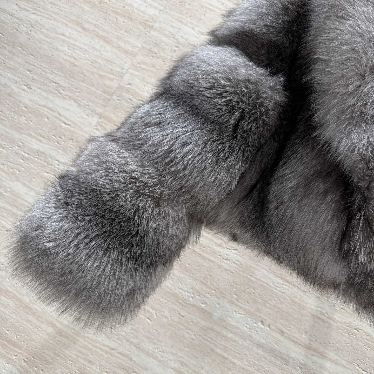 Fendi Fox Fur Cropped Turn Down Collar Coat - DesignerGu