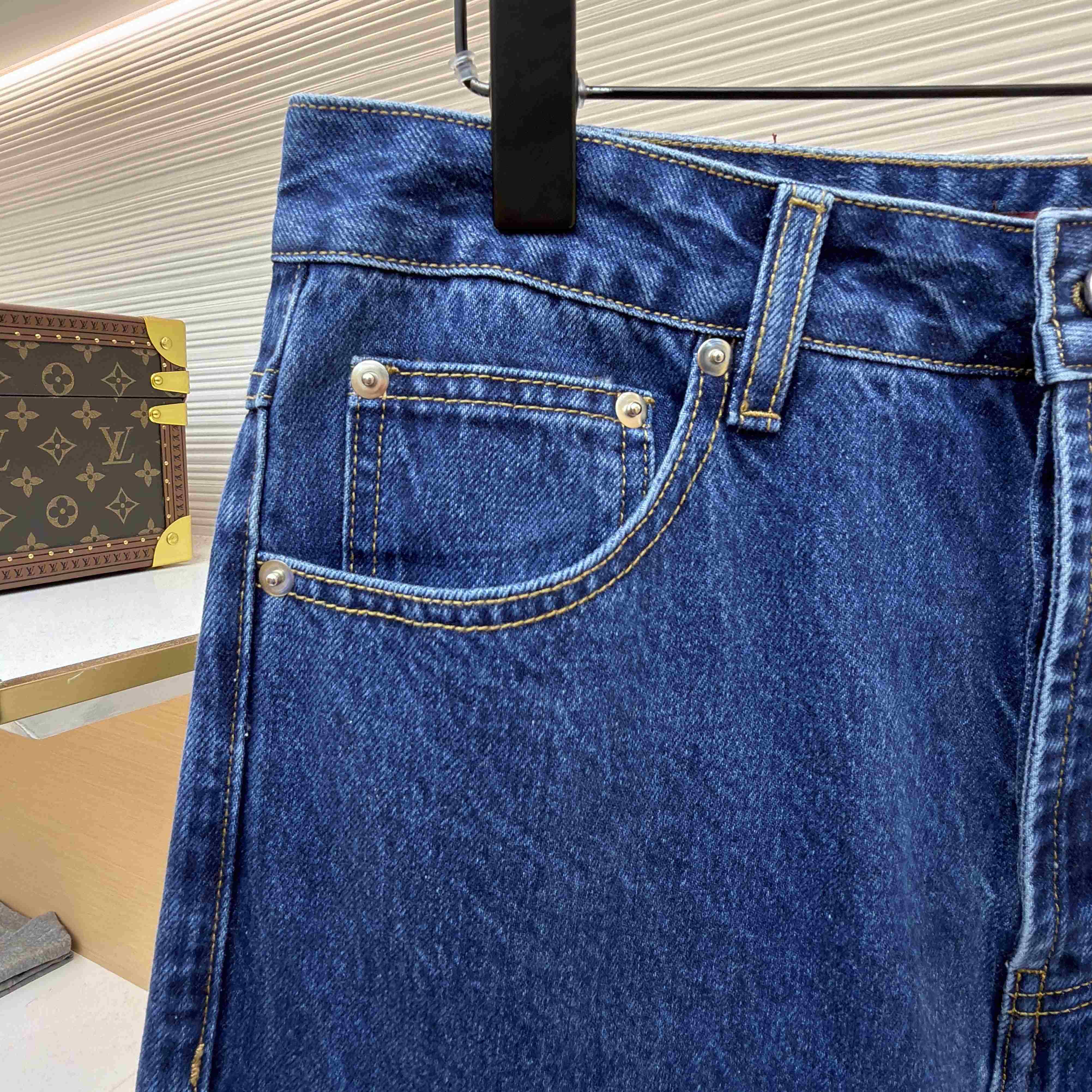 Gucci Cropped Denim Pant - DesignerGu