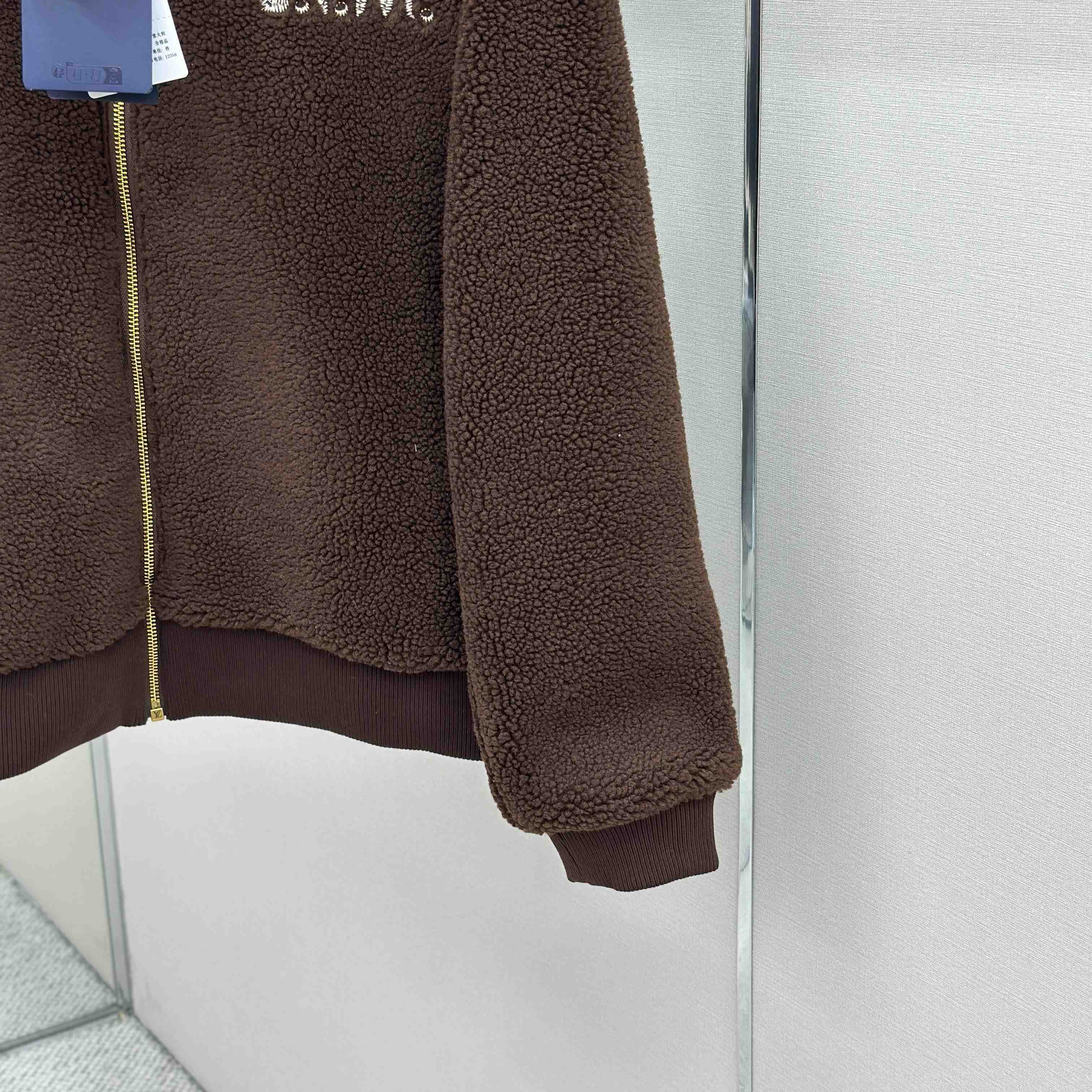 Louis Vuitton Zippered Fleece Blouson    1AJTU2 - DesignerGu