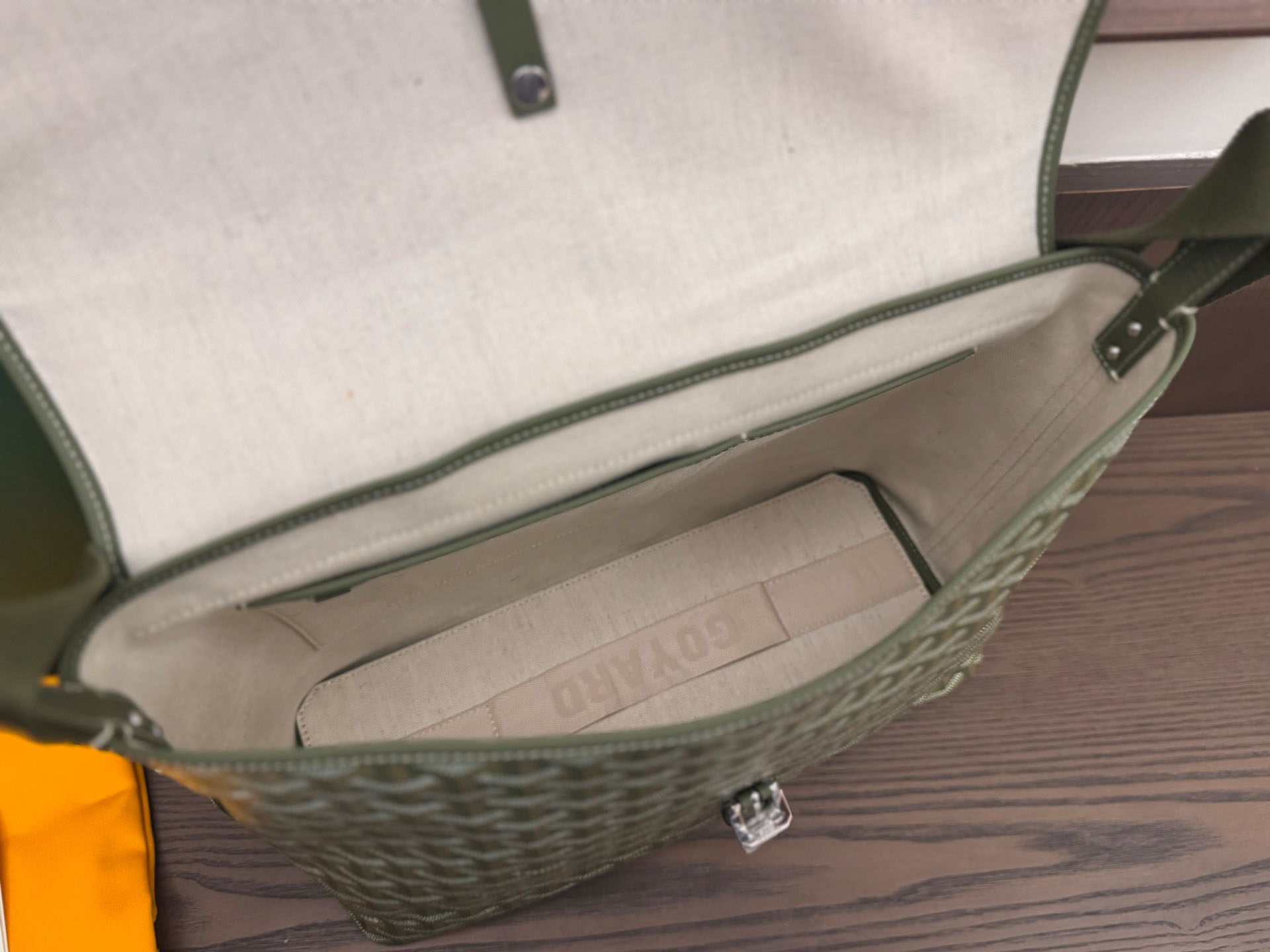 Goyard Coursier Messenger Bag - DesignerGu