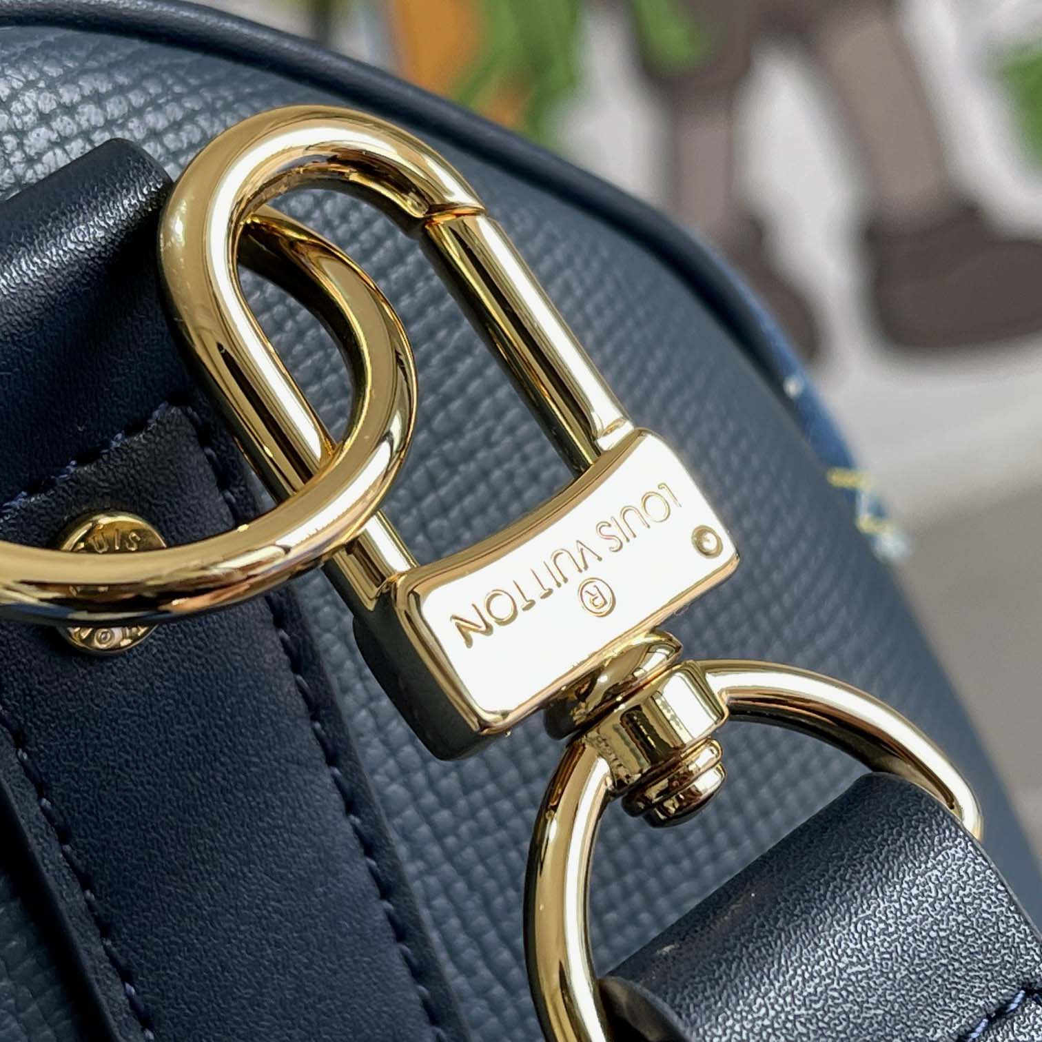 Louis Vuitton Nigo Keepall Bandouliere   50 - DesignerGu