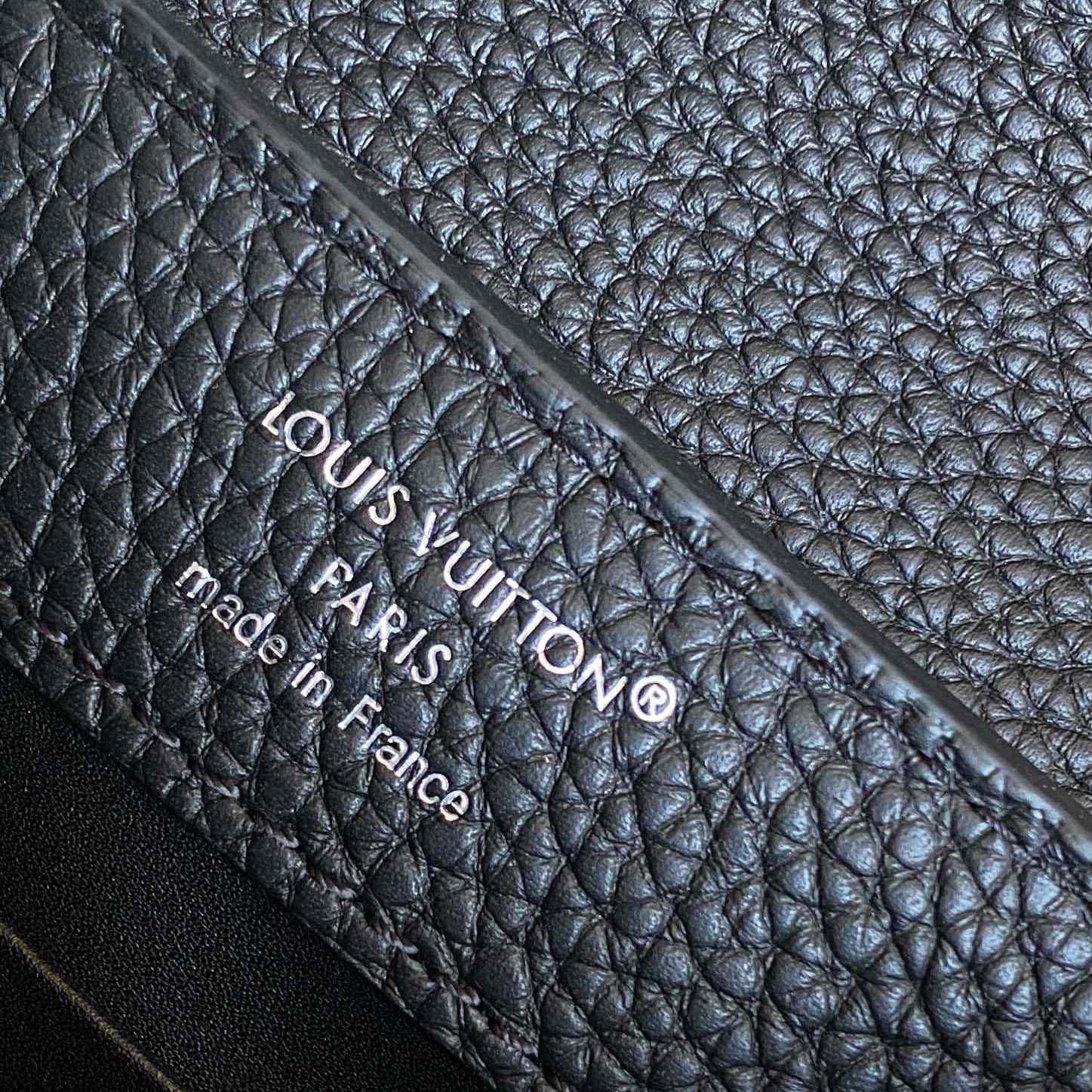 Louis Vuitton Capucines Mini M26351 - DesignerGu