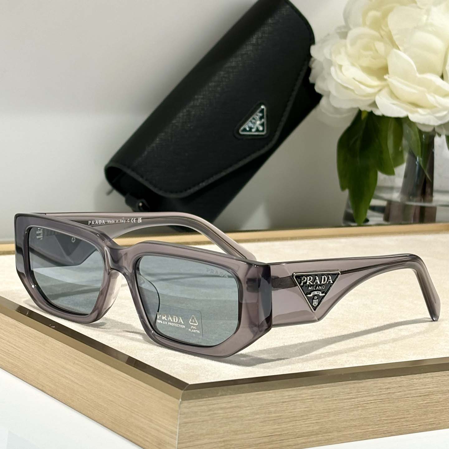 Prada SPR09Z Sunglasses     - DesignerGu