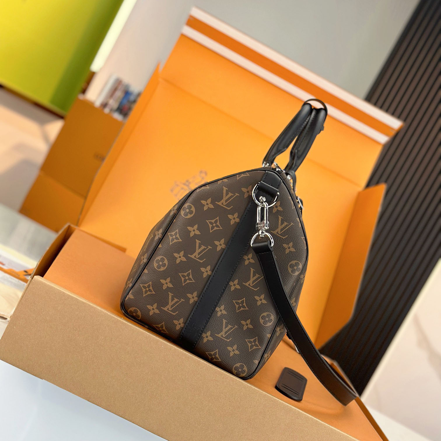 Louis Vuitton Keepall Bandoulière 45 M56711 - DesignerGu