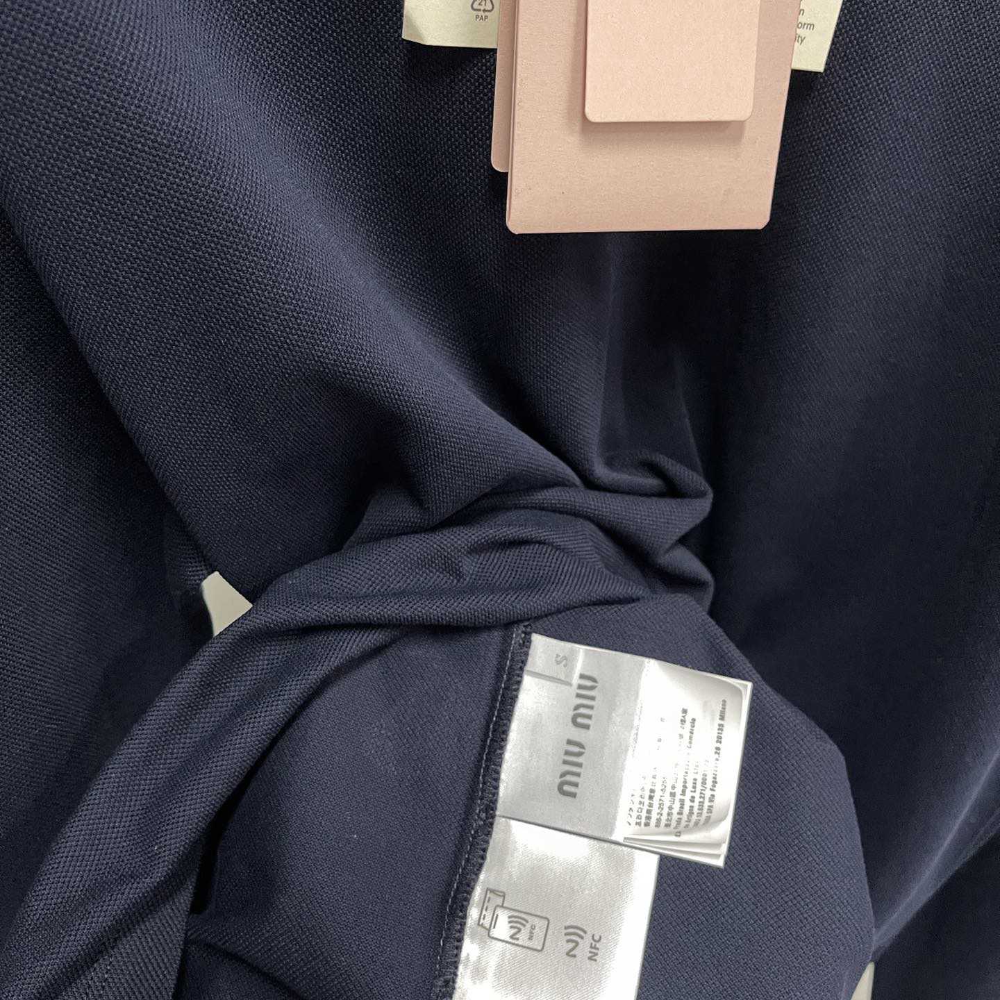 Miu Miu Logo-embroidered Piqué Polo Shirt    60069 - DesignerGu