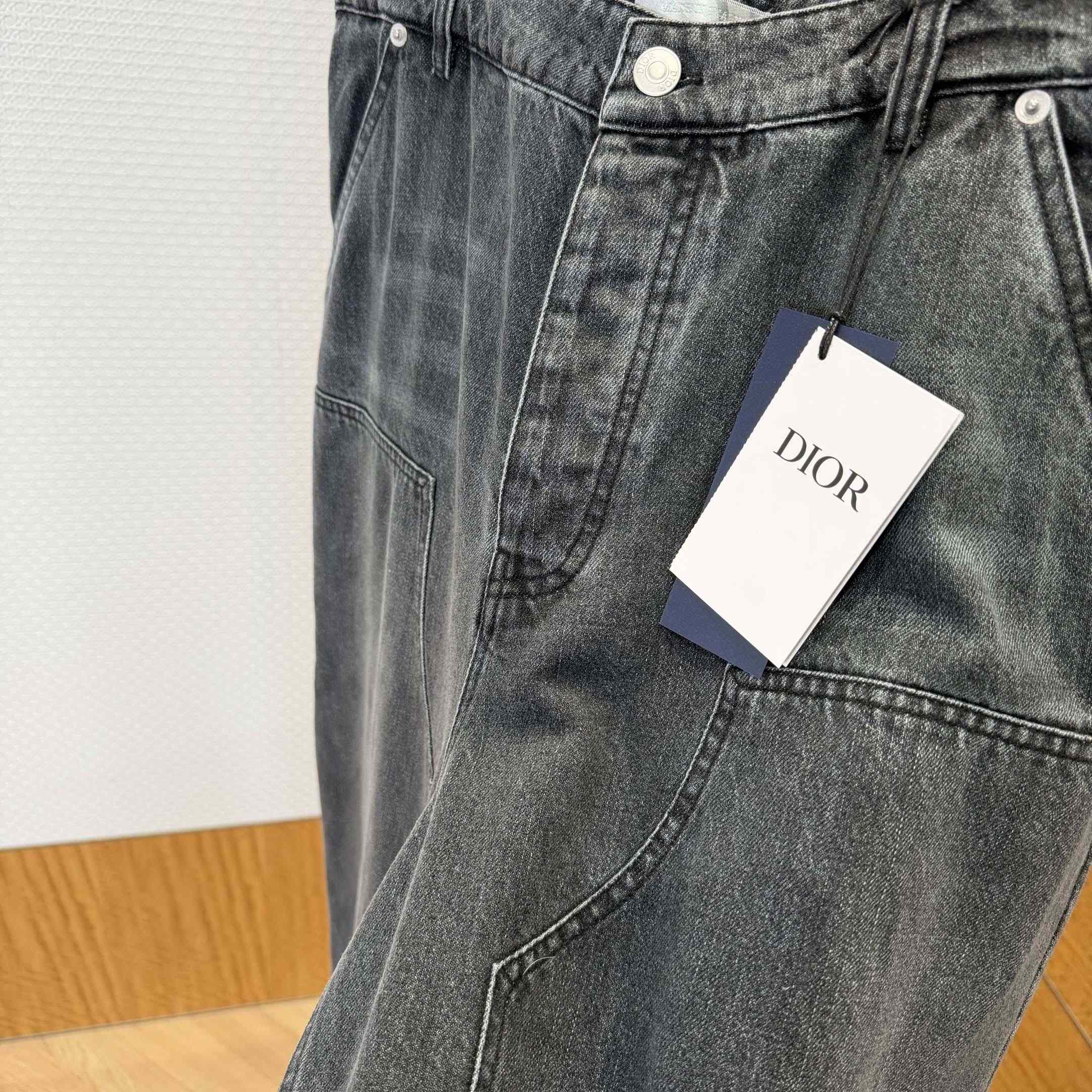 Dior CD Box Carpenter Jeans  - DesignerGu