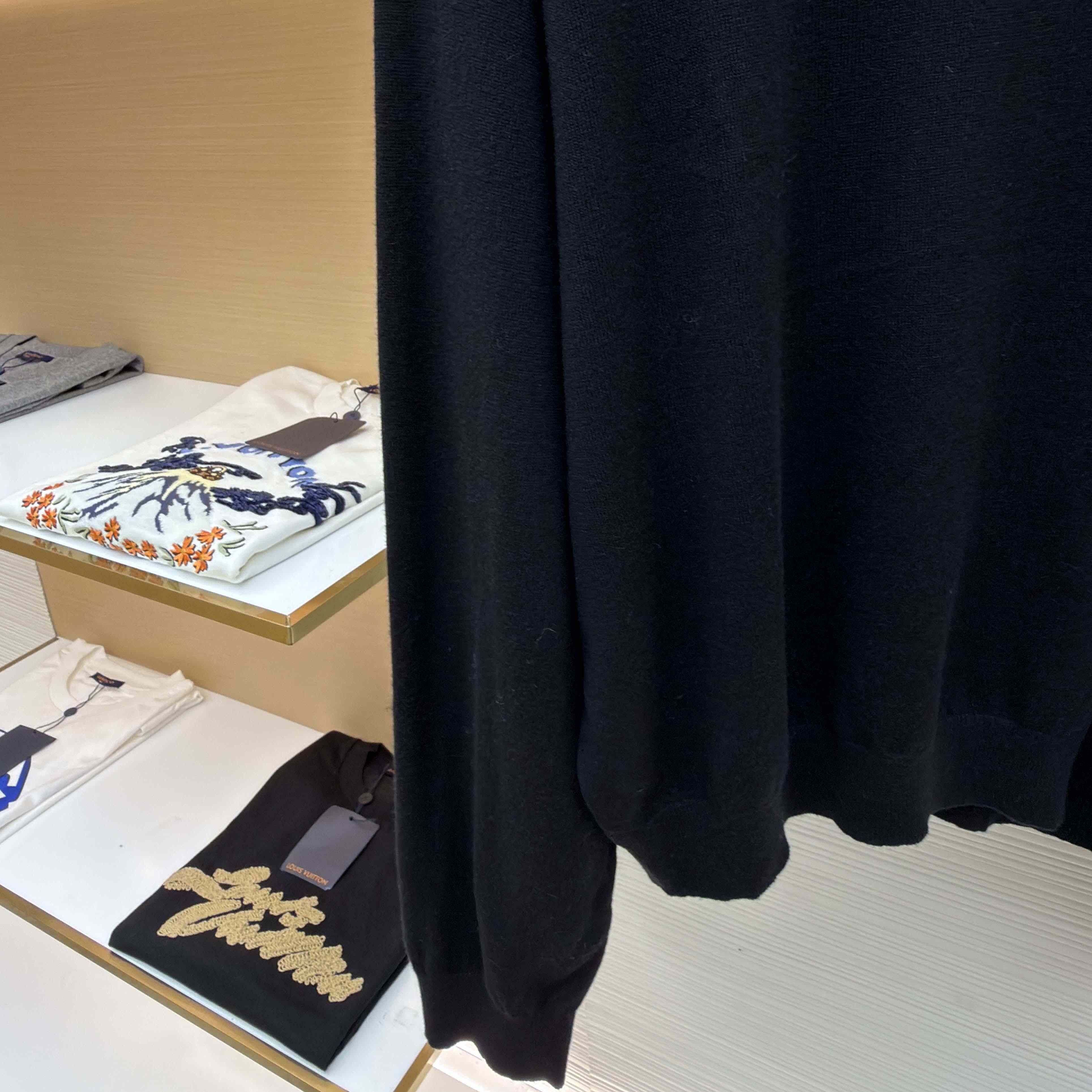 Balenciaga Crewneck Sweater in black  - DesignerGu