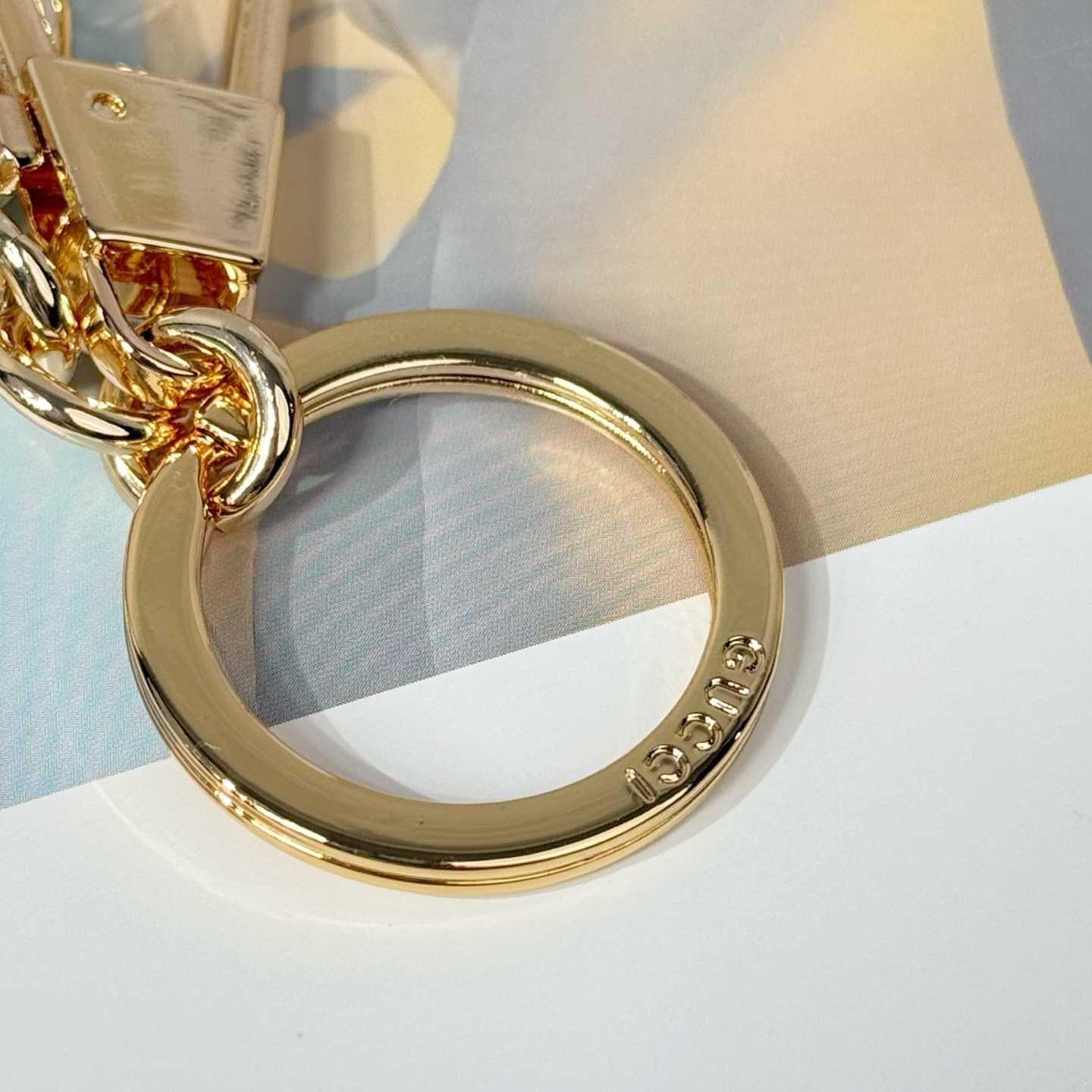 Gucci Crystal Double G keychain - DesignerGu