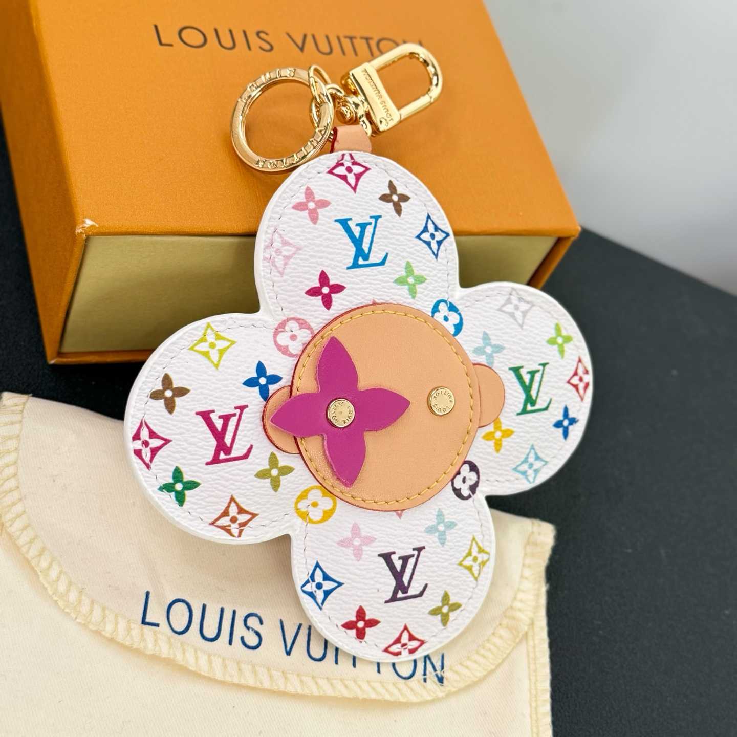 Louis Vuitton LV x TM Vivienne Head Bag Charm   M03728 - DesignerGu
