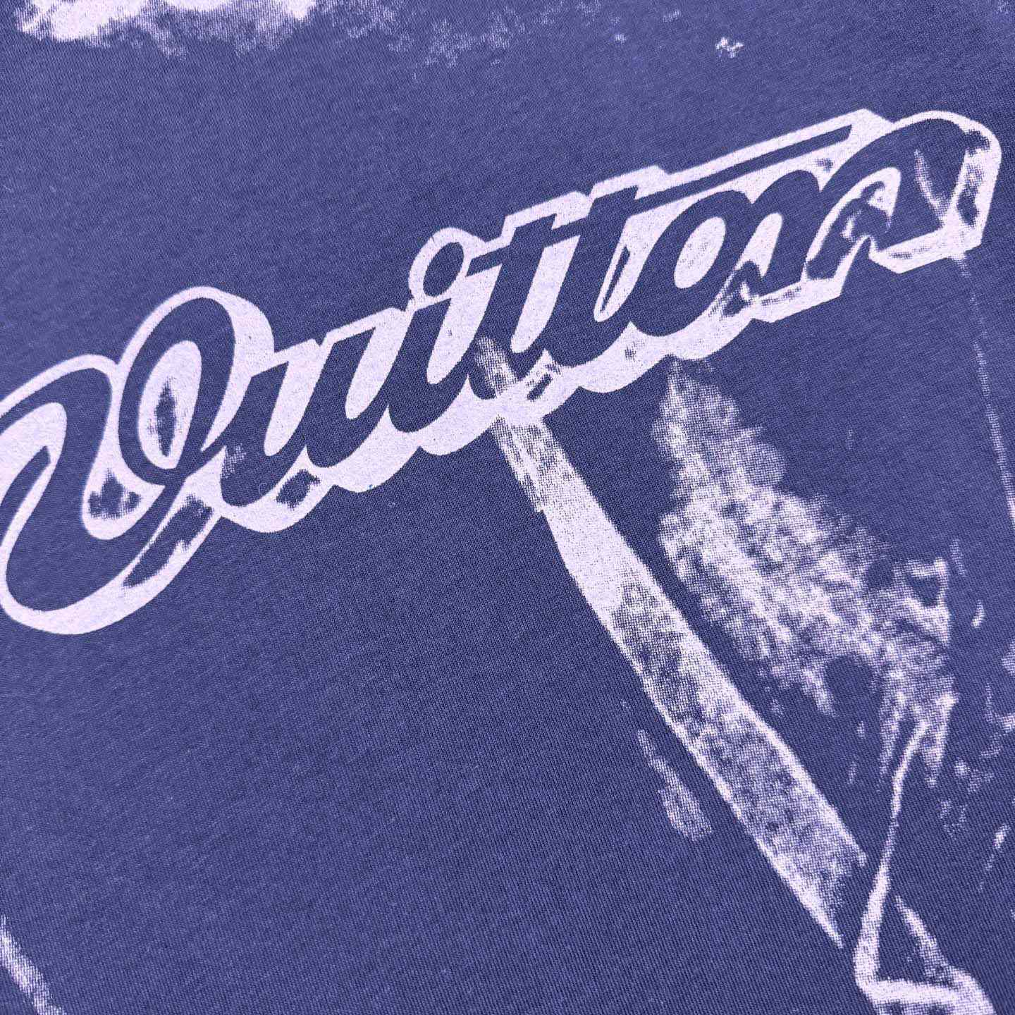  Louis Vuitton Overprinted Vuitton T-Shirt 1AJUDM - DesignerGu