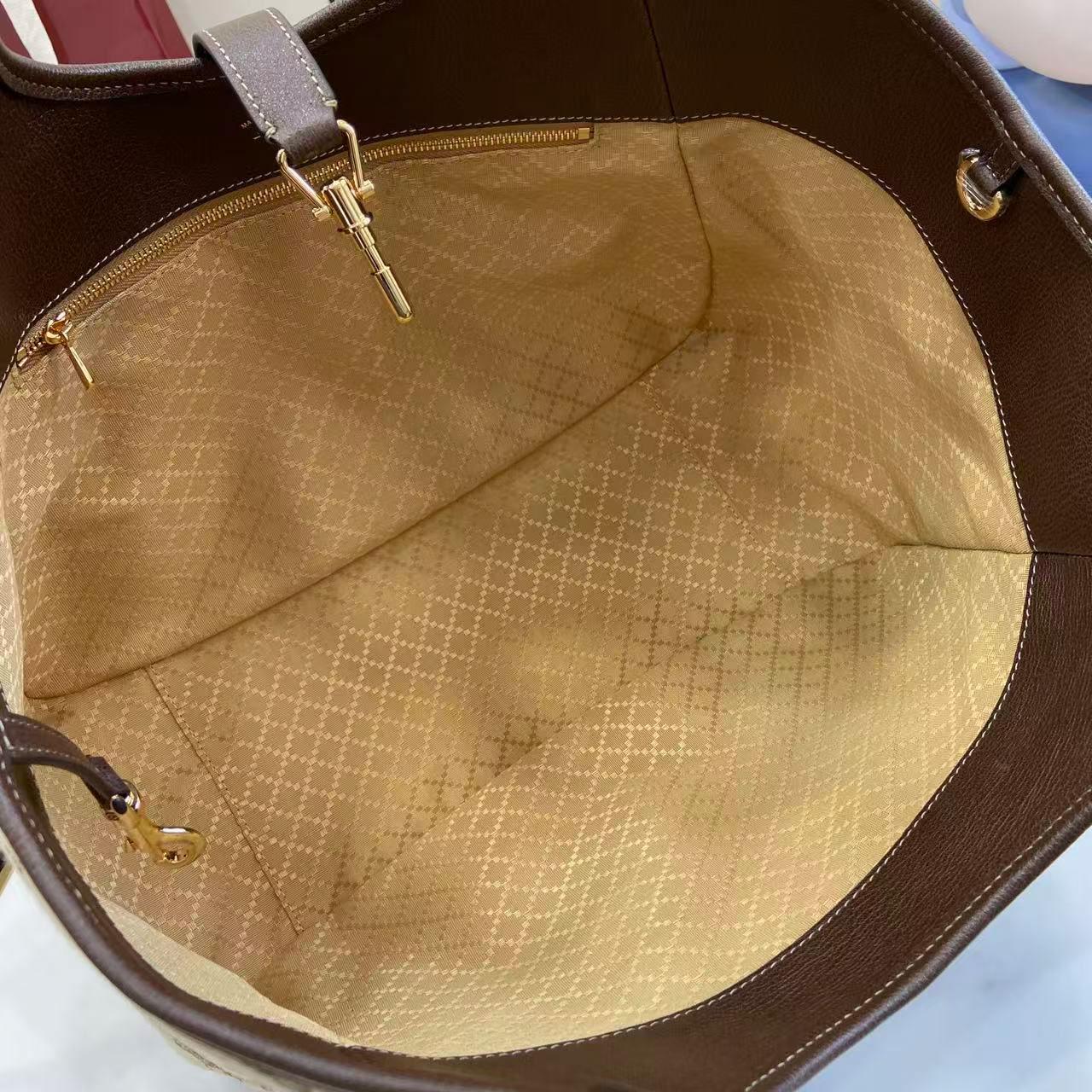 Gucci Mercato Medium Tote Bag 866645 - DesignerGu