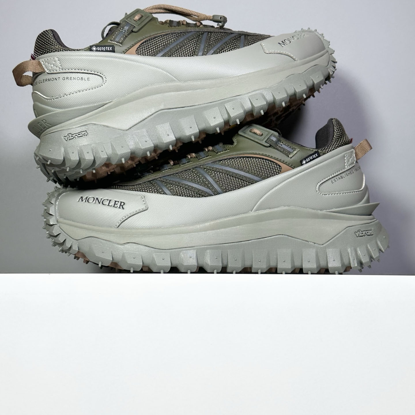 Moncler Trailgrip GTX Sneakers - DesignerGu