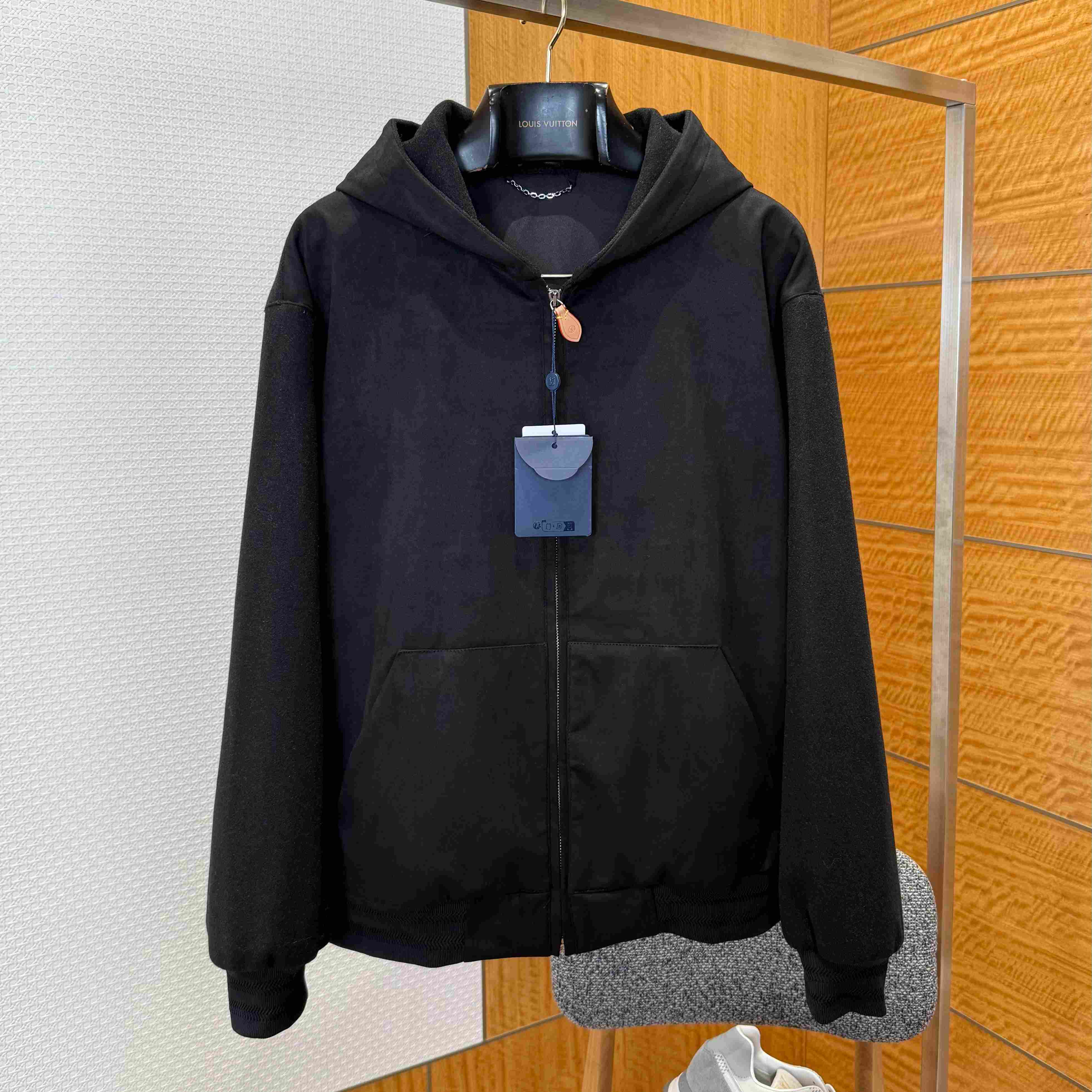 Louis Vuitton Leather Mix Hooded Blouson 1AJSN8 - DesignerGu