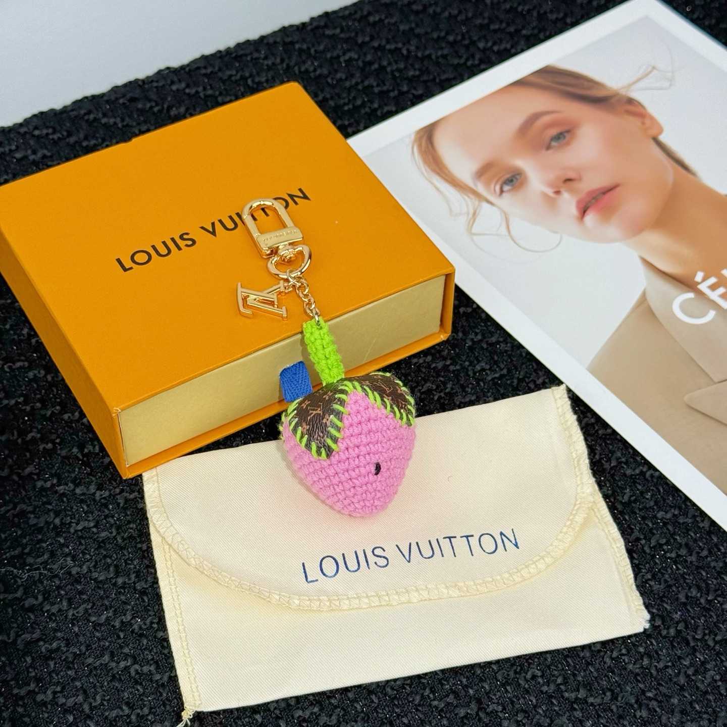 Louis Vuitton Berrylicious Crochet Bag Charm   M02583 - DesignerGu