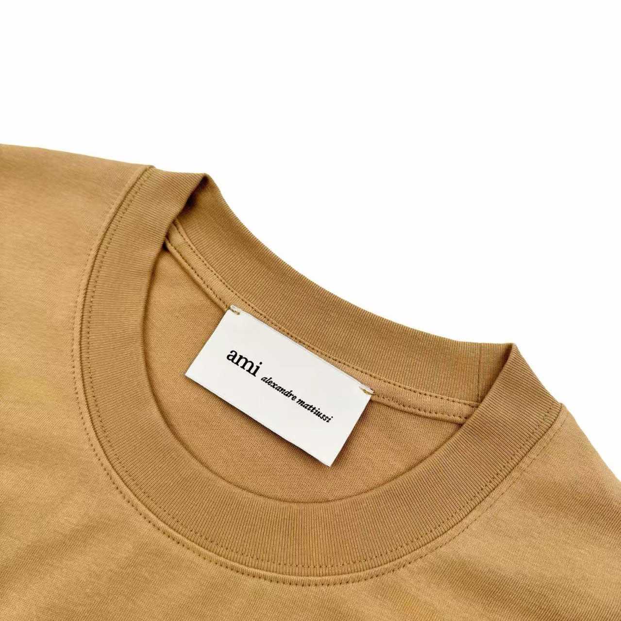 AMI Paris Beige Cotton Ami De Coeur T-shirt - DesignerGu