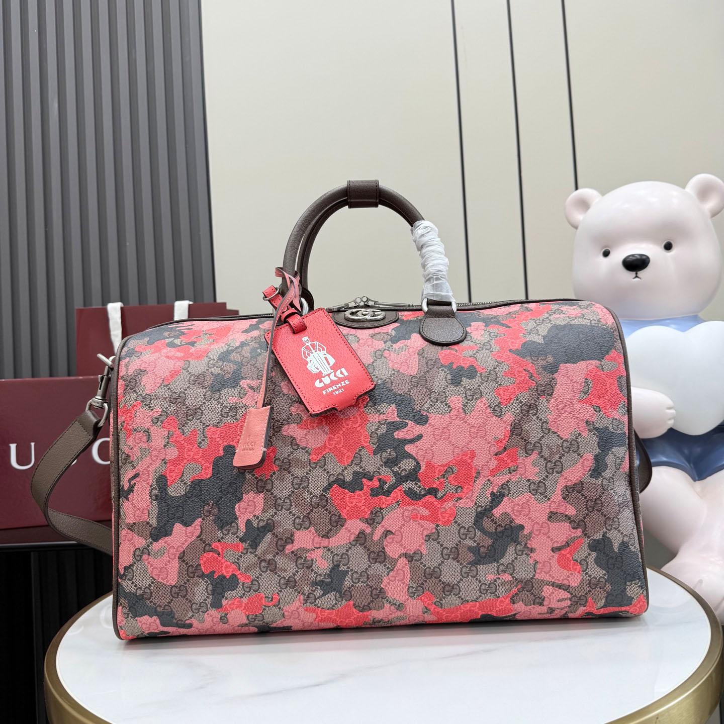 Gucci GG Medium Duffle Bag 834460 - DesignerGu