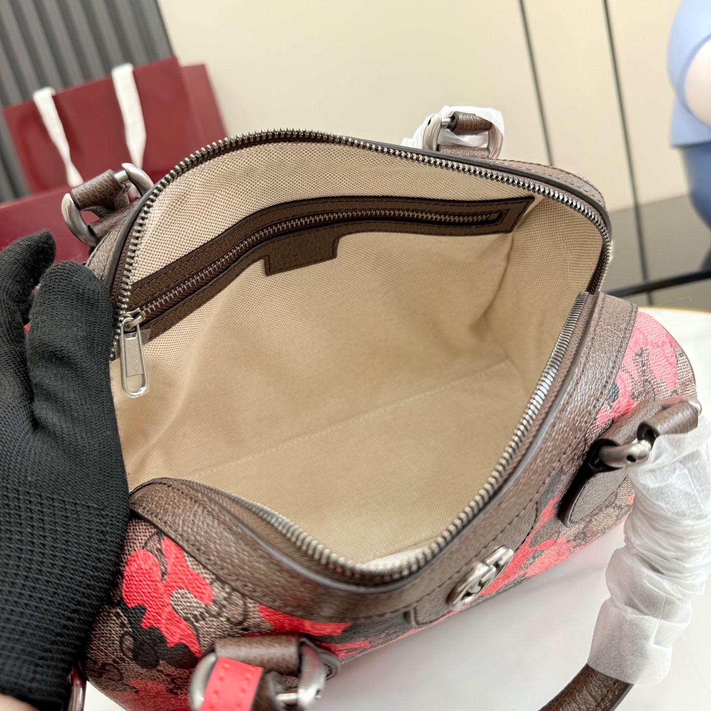 Gucci GG Small Duffle Bag 854860 - DesignerGu