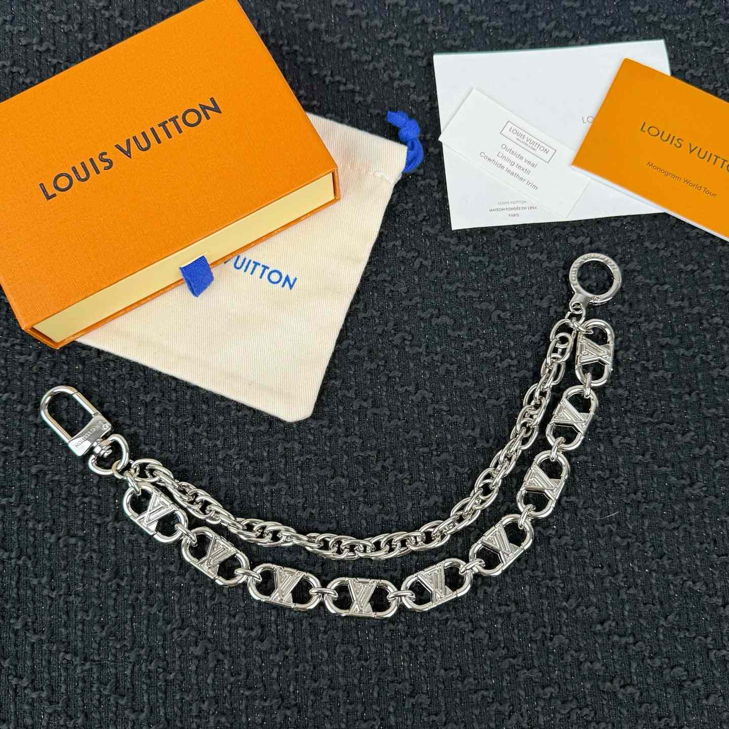 Louis Vuitton LV Flower Links Chain Belt   M03687 - DesignerGu