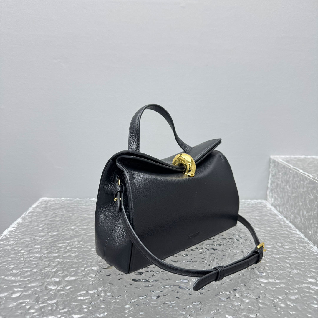 Jacquemus Small Valerie Bag - DesignerGu