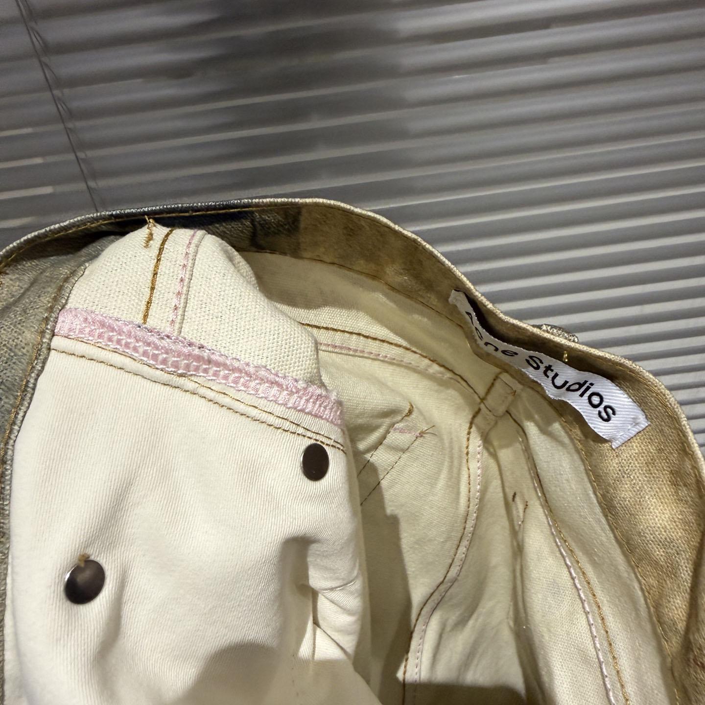 Acne Studios - Loose fit jeans - 1981  - DesignerGu