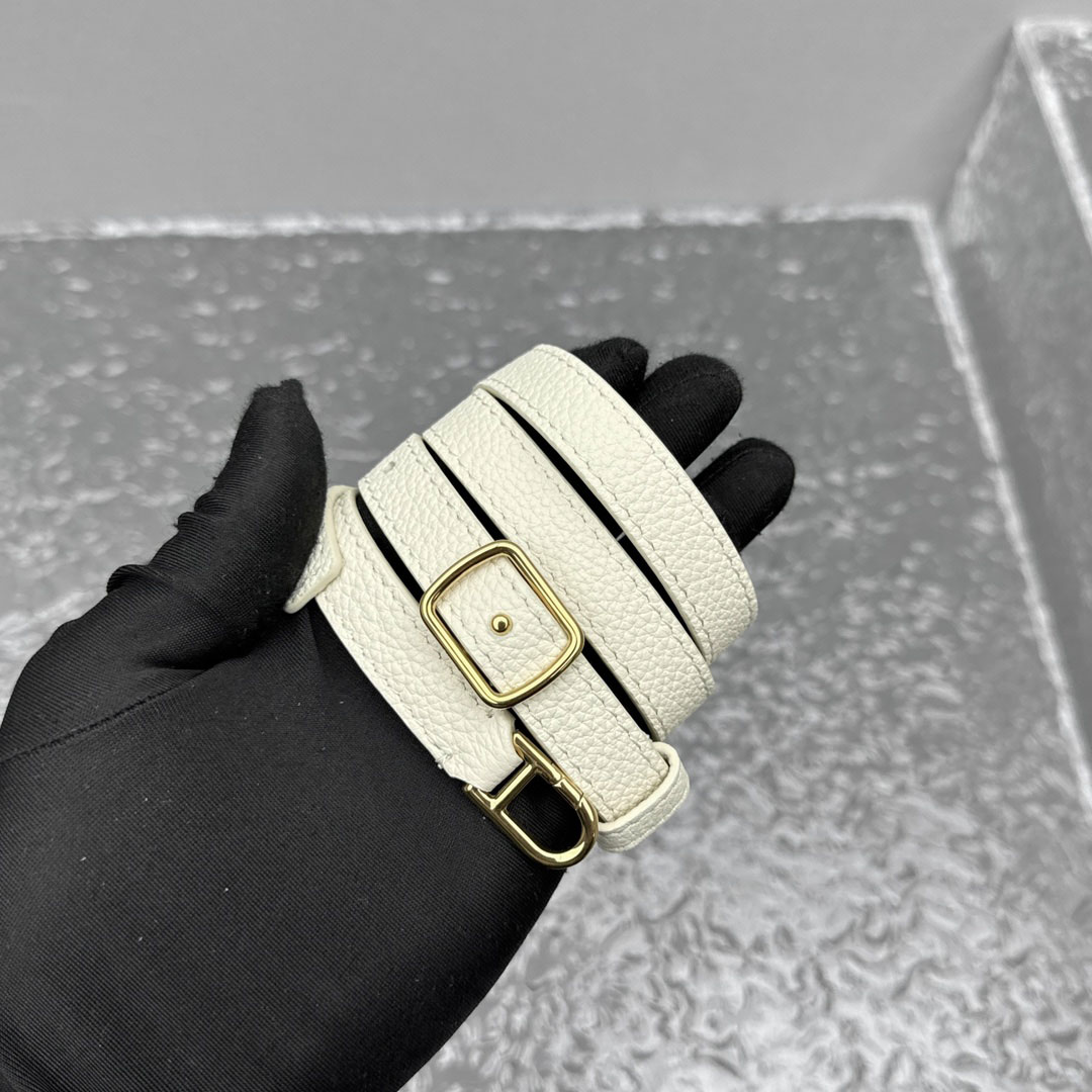 Loro Piana Extra Softy Bag L33  - DesignerGu