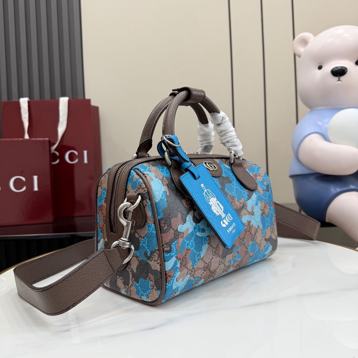 Gucci GG Small Duffle Bag 854860 - DesignerGu