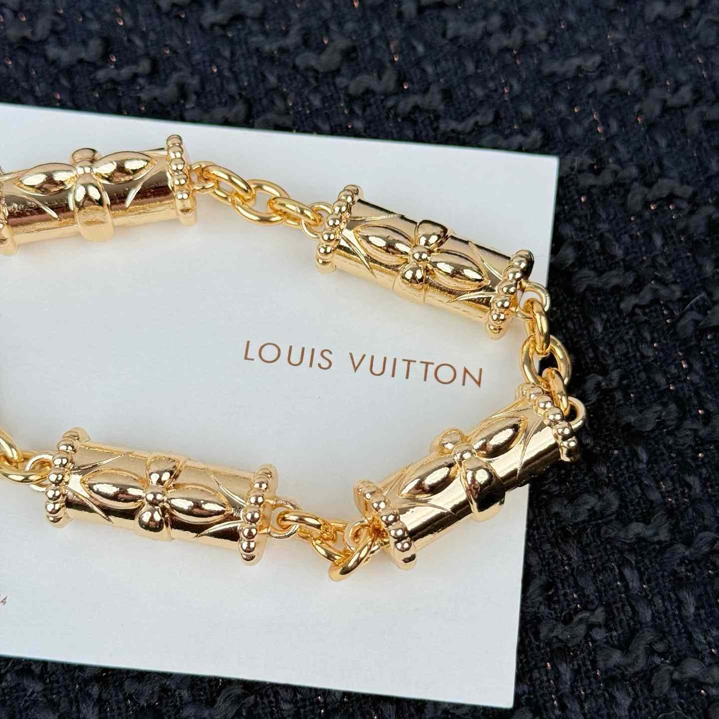 Louis Vuitton LV Flower Links Chain Belt   M03687 - DesignerGu