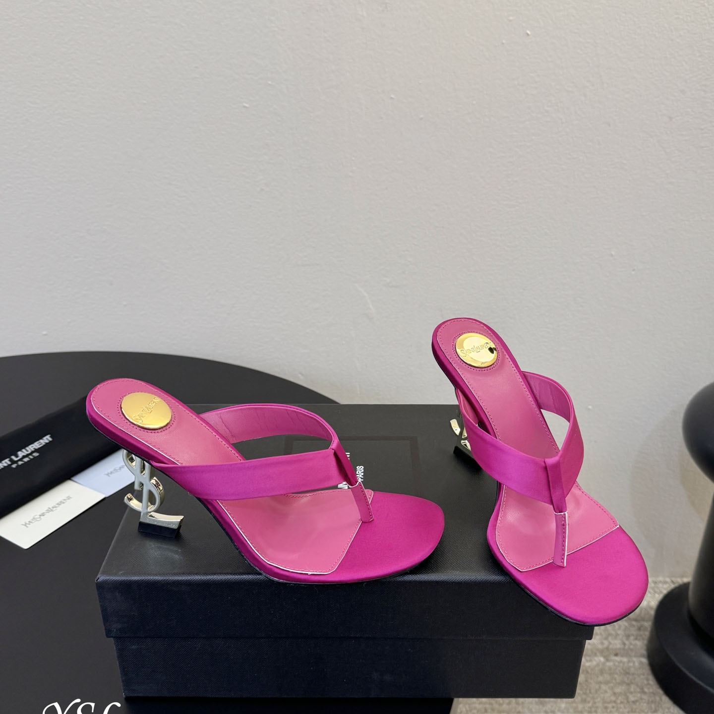 Saint Laurent OPYUM Mules In Satin  Crepe - DesignerGu