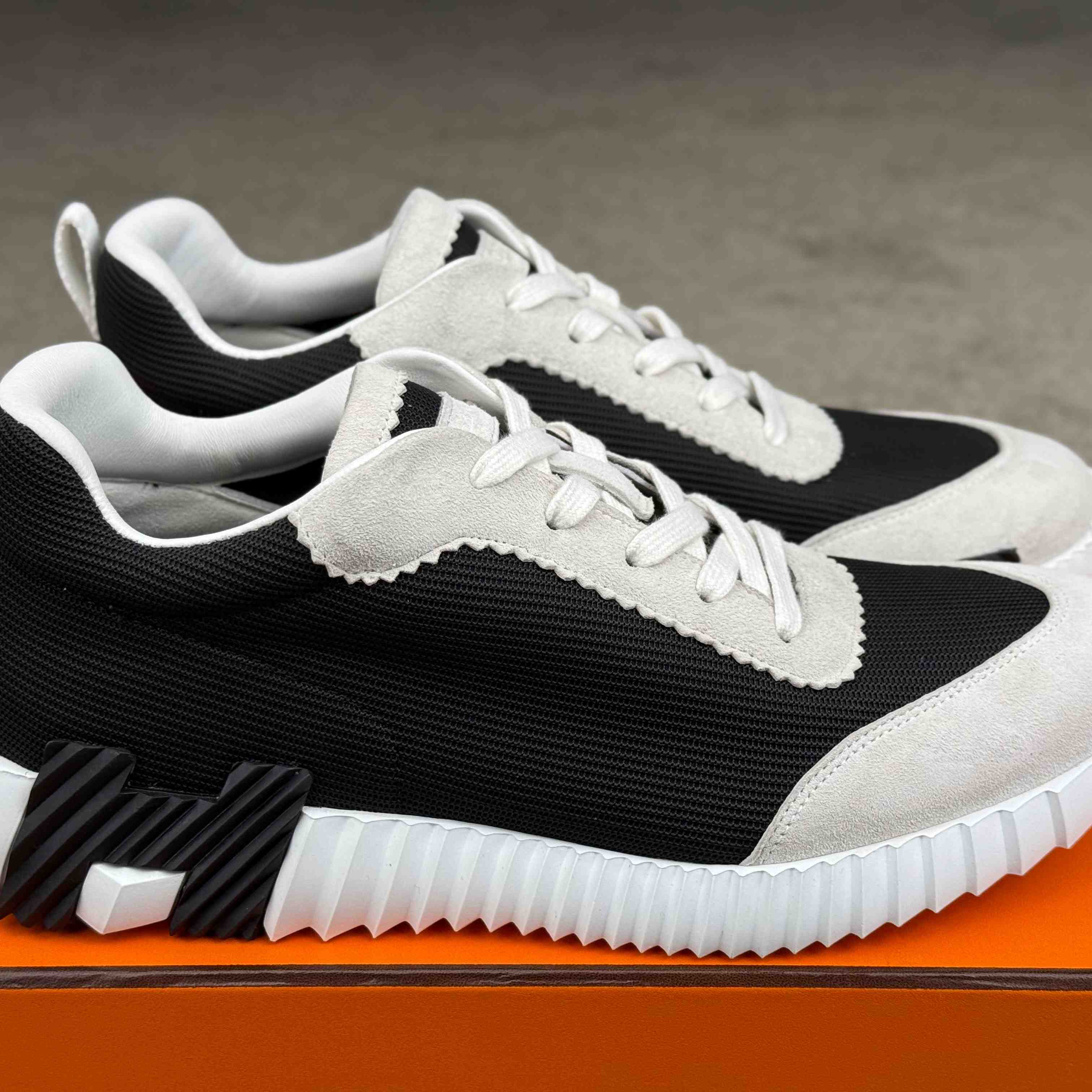 Hermes Bouncing Sneaker - DesignerGu