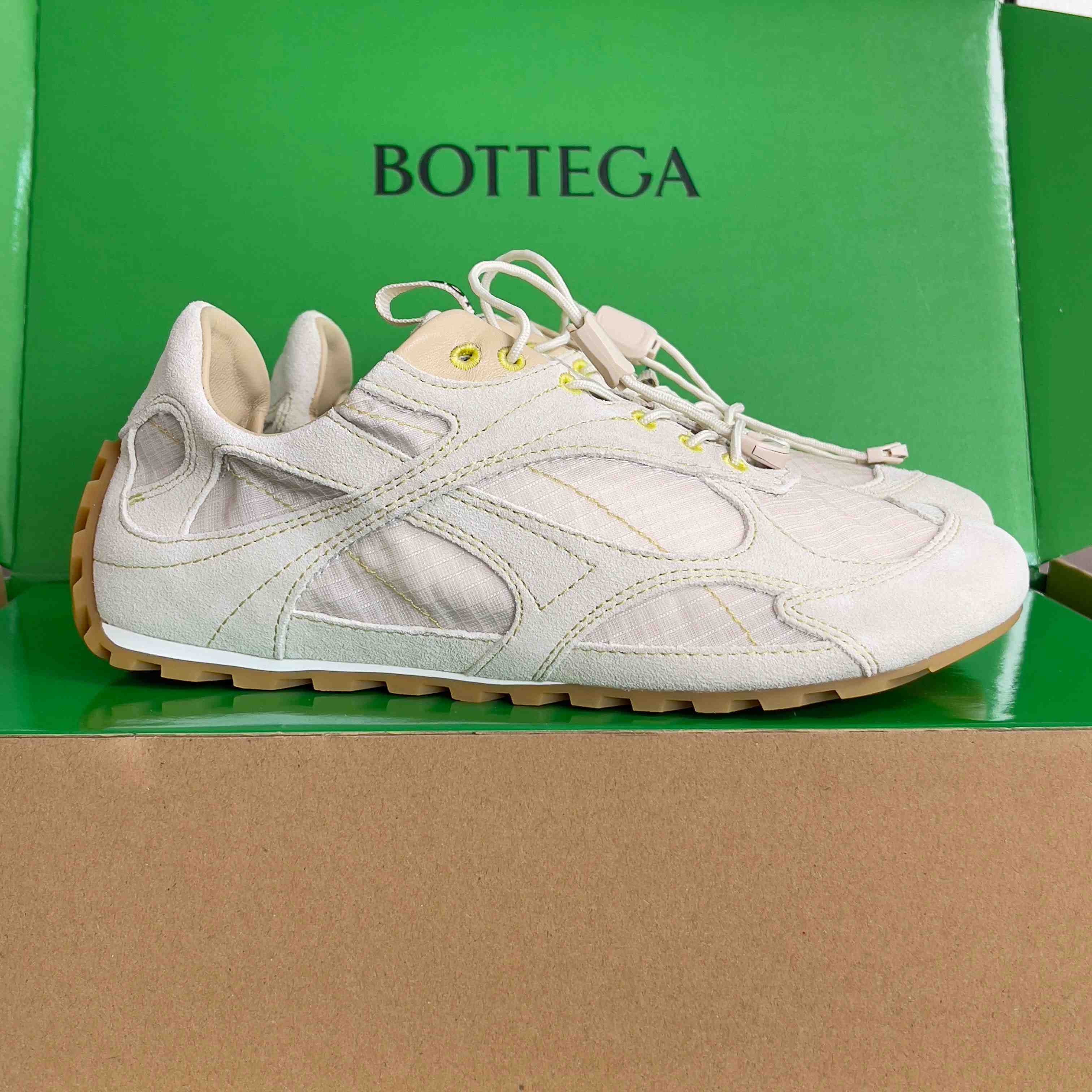 Bottega Veneta Orbit Flash Sneaker - DesignerGu