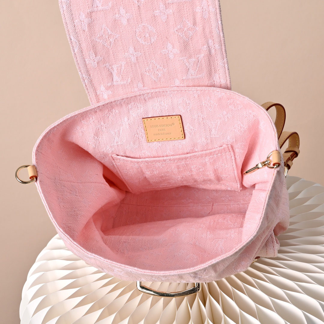 Louis Vuitton Venice M13031 - DesignerGu