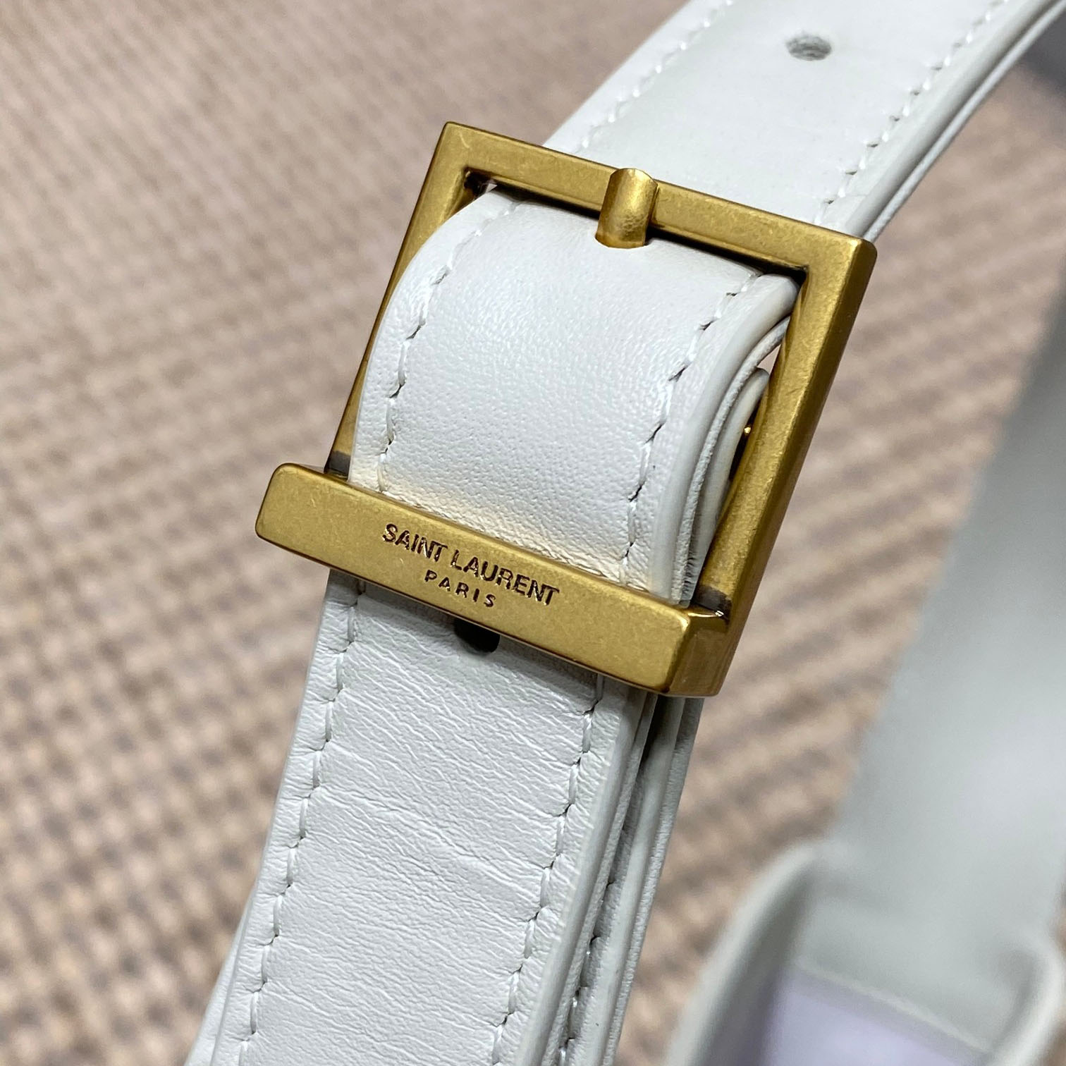 Saint Laurent Le 5 À 7 Hobo Bag 'Crema Soft' - DesignerGu