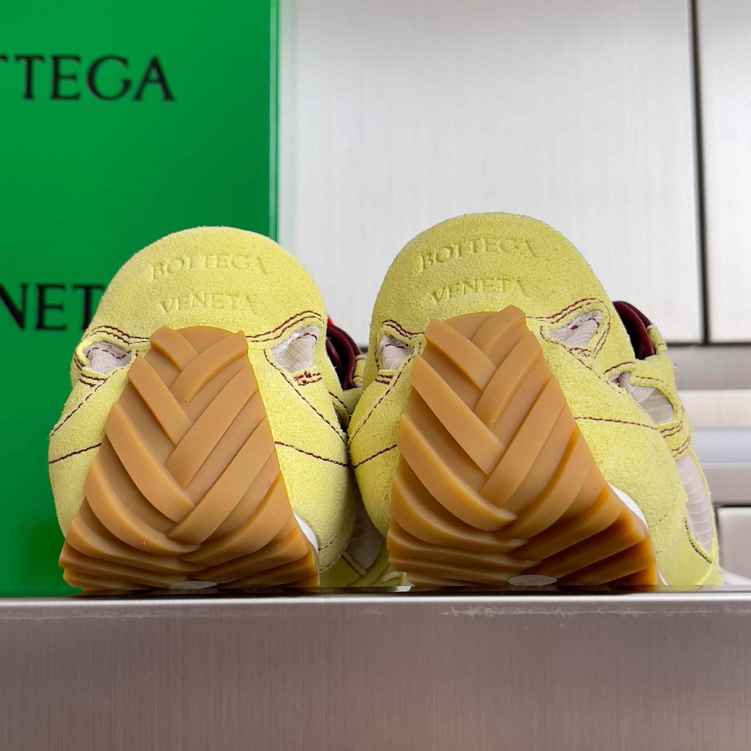 Bottega Veneta Orbit Flash Sneaker - DesignerGu