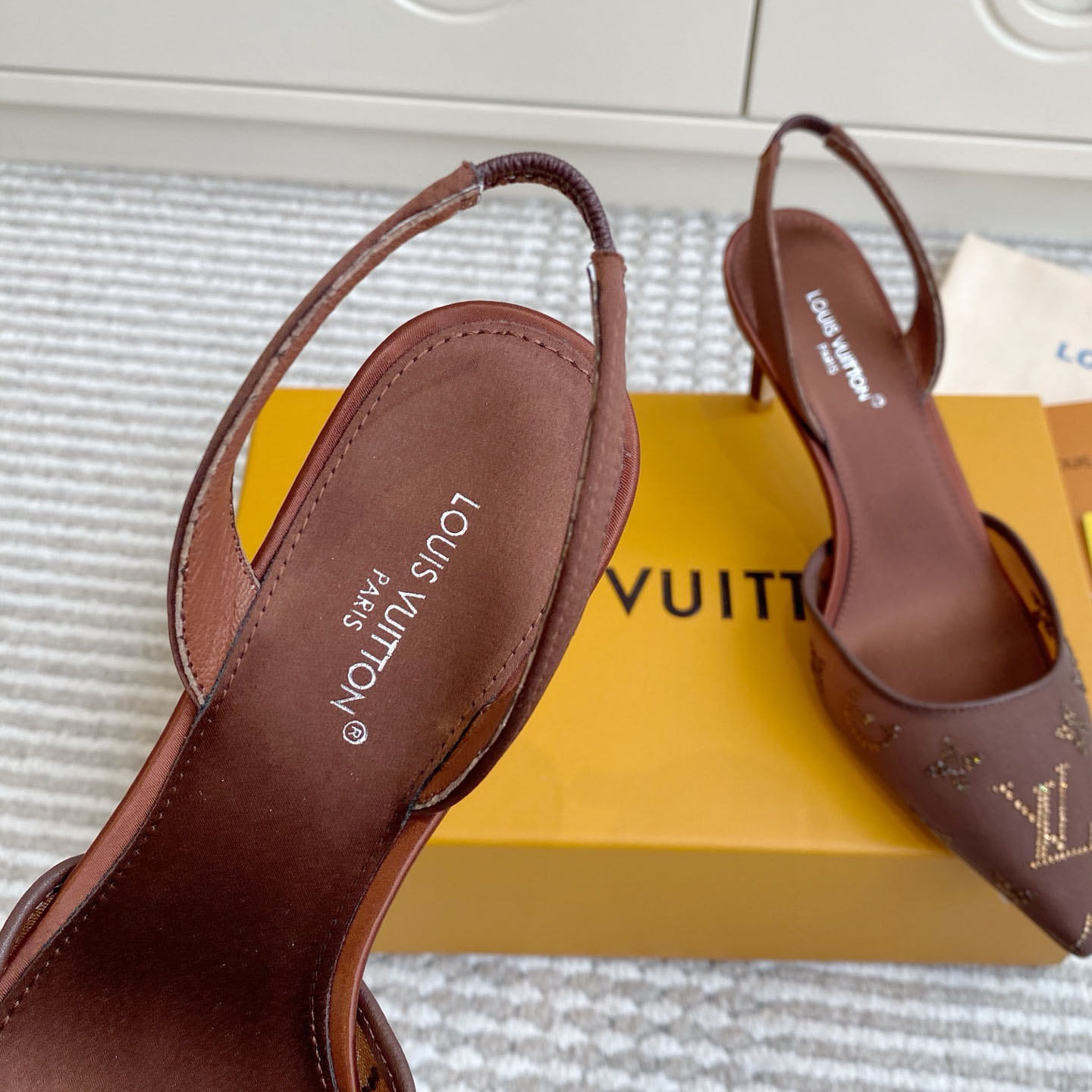 Louis Vuitton Gala Slingback Pump 1AJPTL - DesignerGu