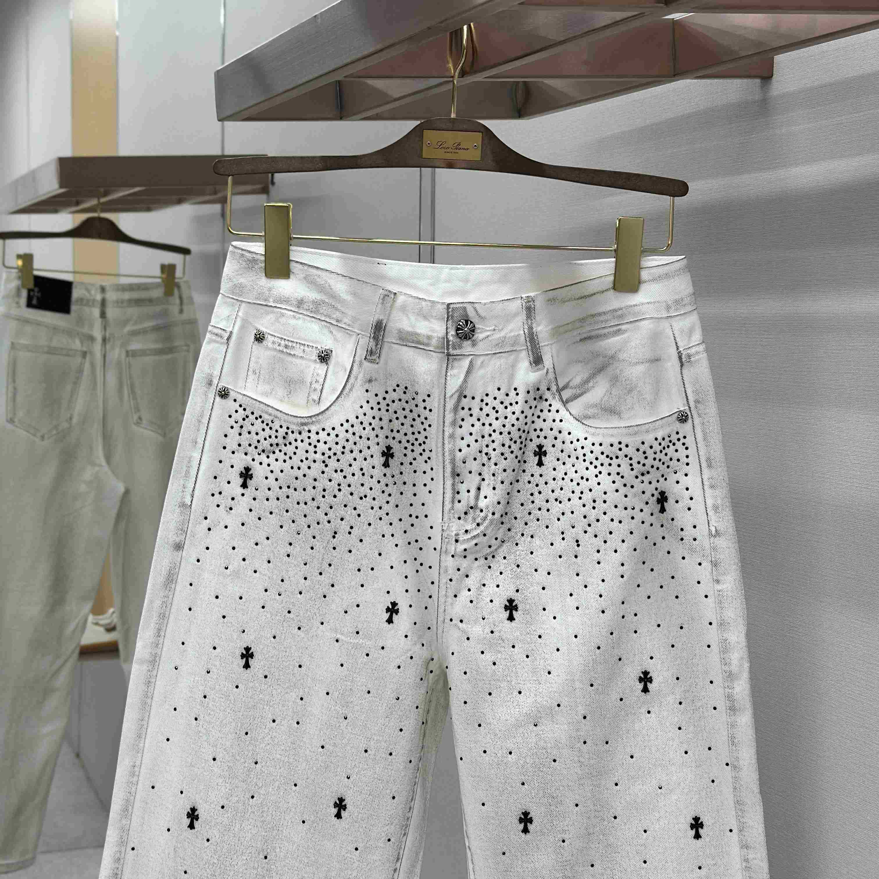 Chrome Hearts Jeans - DesignerGu