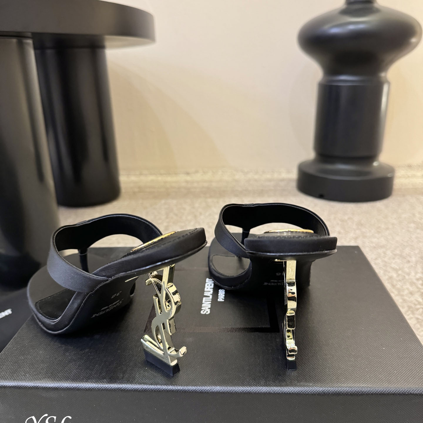 Saint Laurent OPYUM Mules In Satin  Crepe - DesignerGu