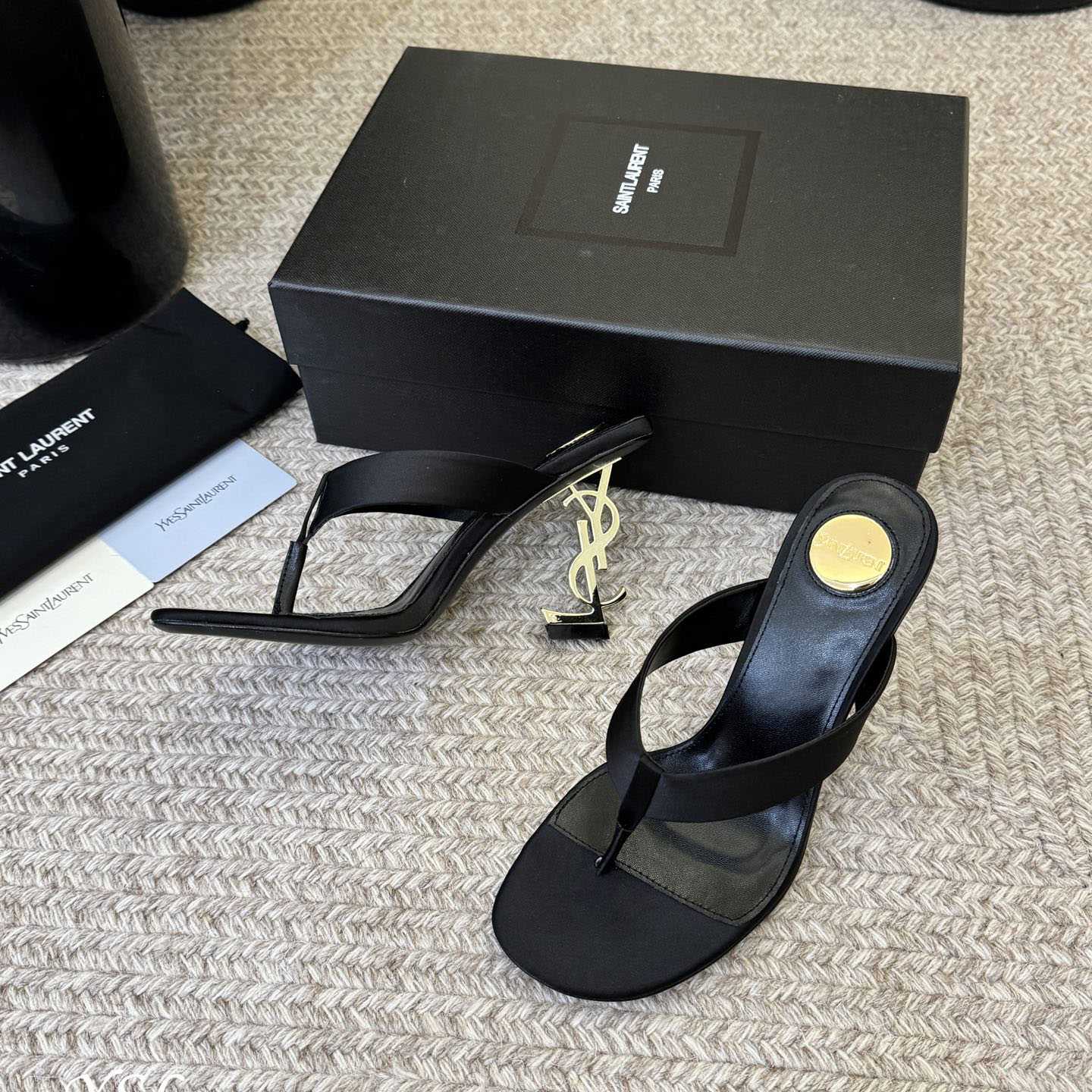 Saint Laurent OPYUM Mules In Satin  Crepe - DesignerGu