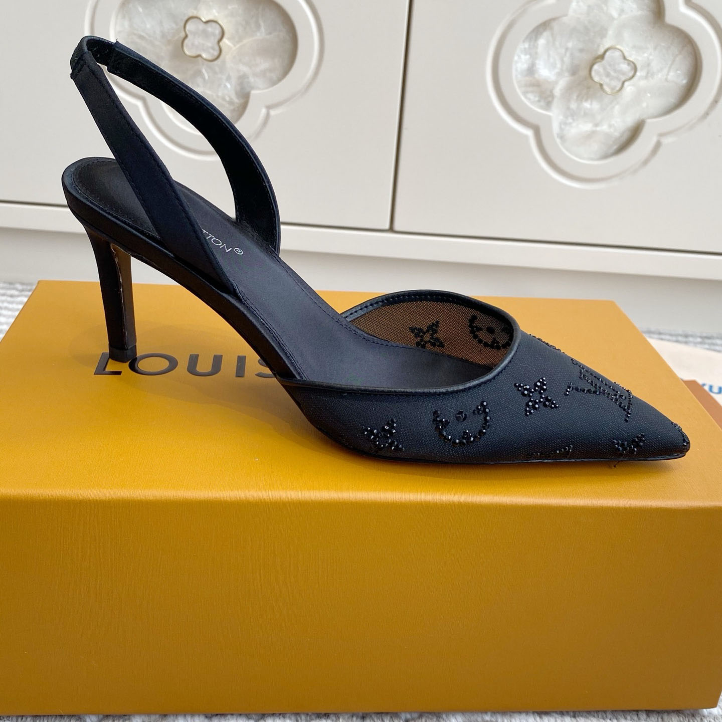 Louis Vuitton Gala Slingback Pump 1AJMZS - DesignerGu