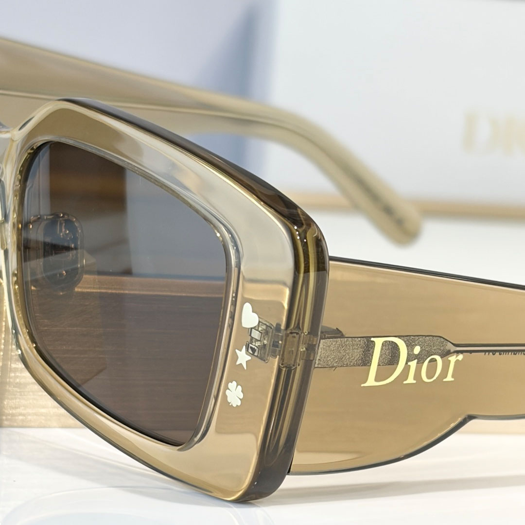 Dior LuckyCharms S1F - DesignerGu