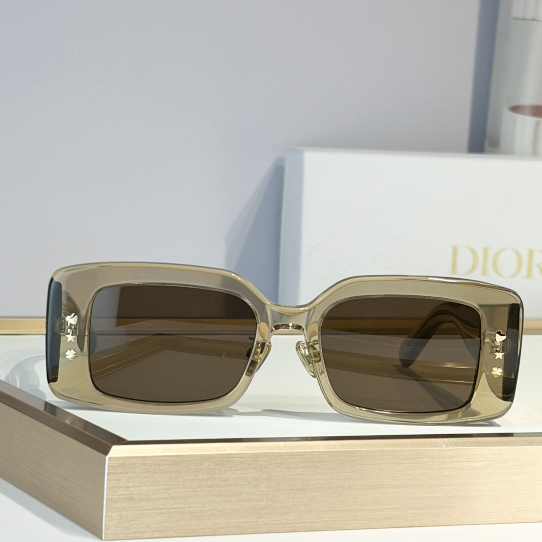 Dior LuckyCharms S1F - DesignerGu