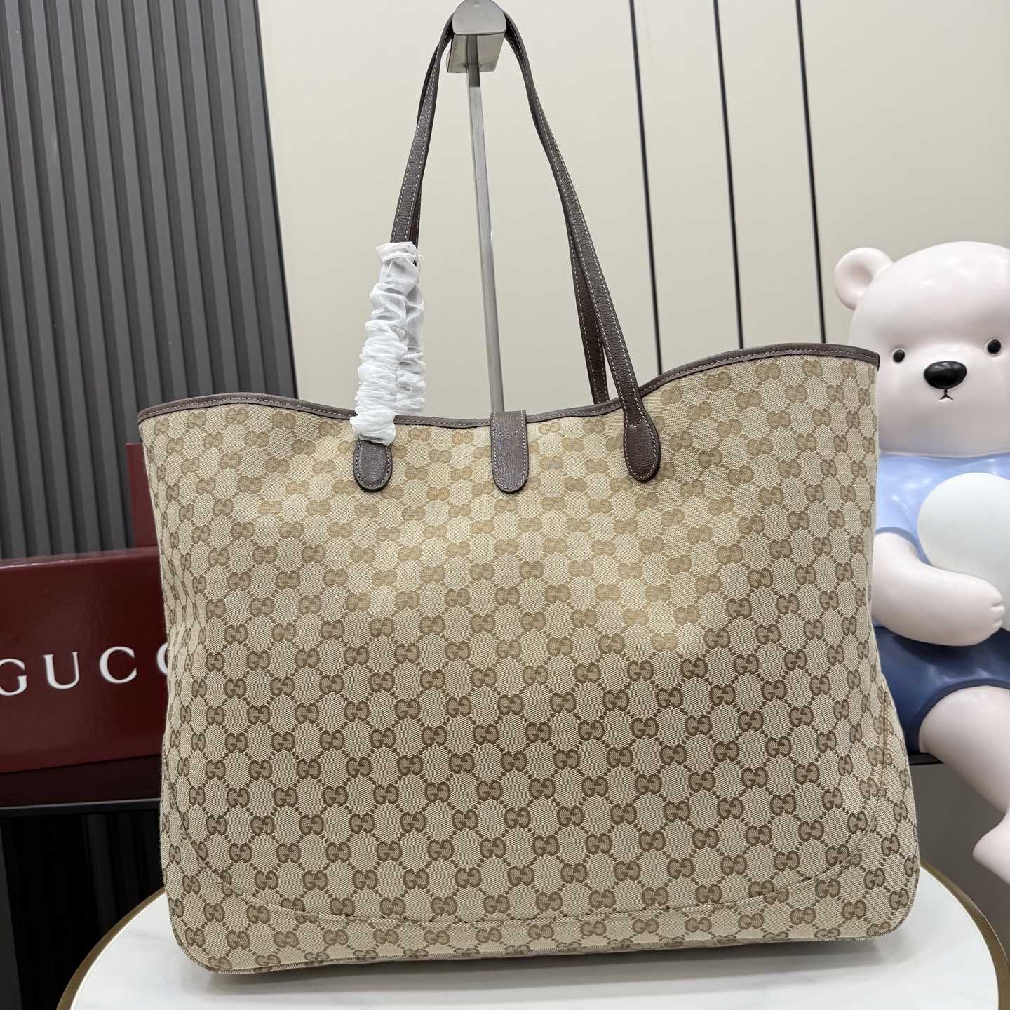 Gucci Jackie Large Tote Bag  - DesignerGu