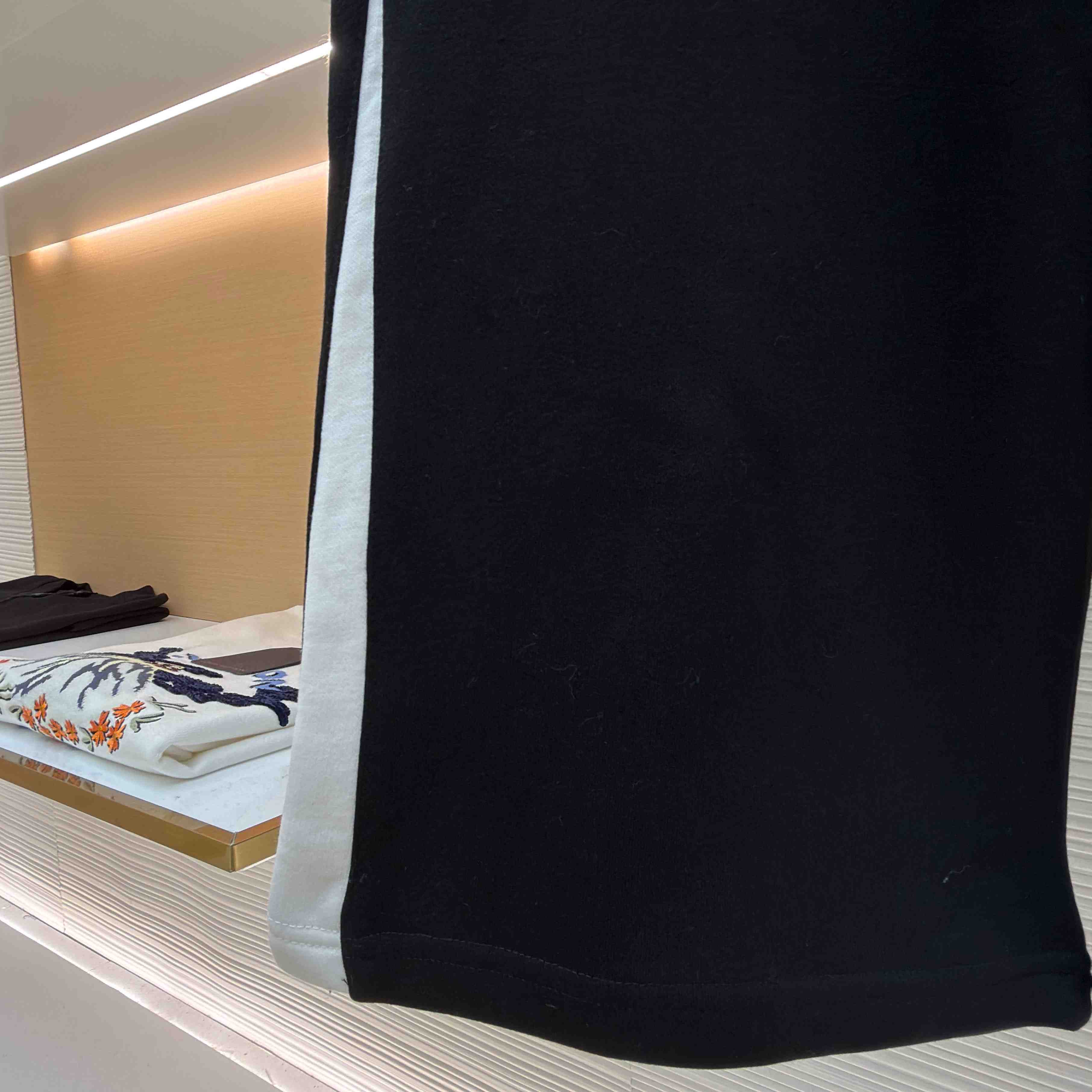 Balenciaga | Nba Collaboration Oversized Sweatpants In Black/White - DesignerGu