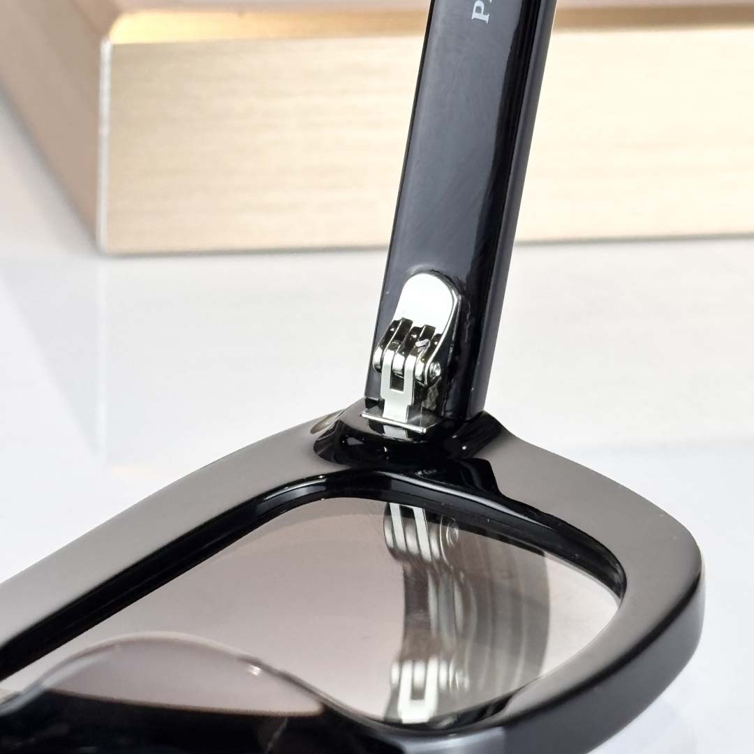 Prada PR D07S Sunglasses     - DesignerGu