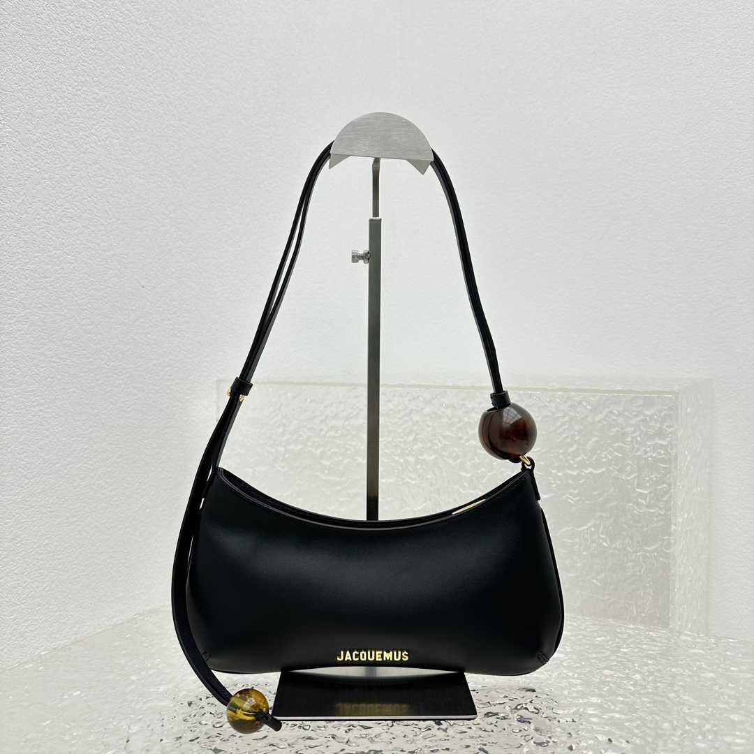 Jacquemus The Bisou Perle - DesignerGu