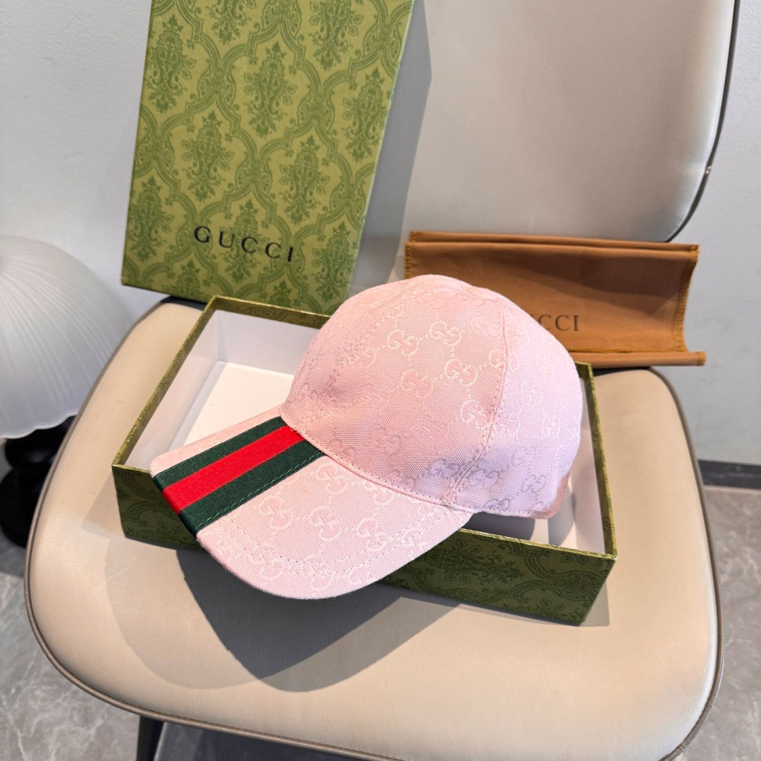 Gucci GG Canvas Baseball Hat - DesignerGu