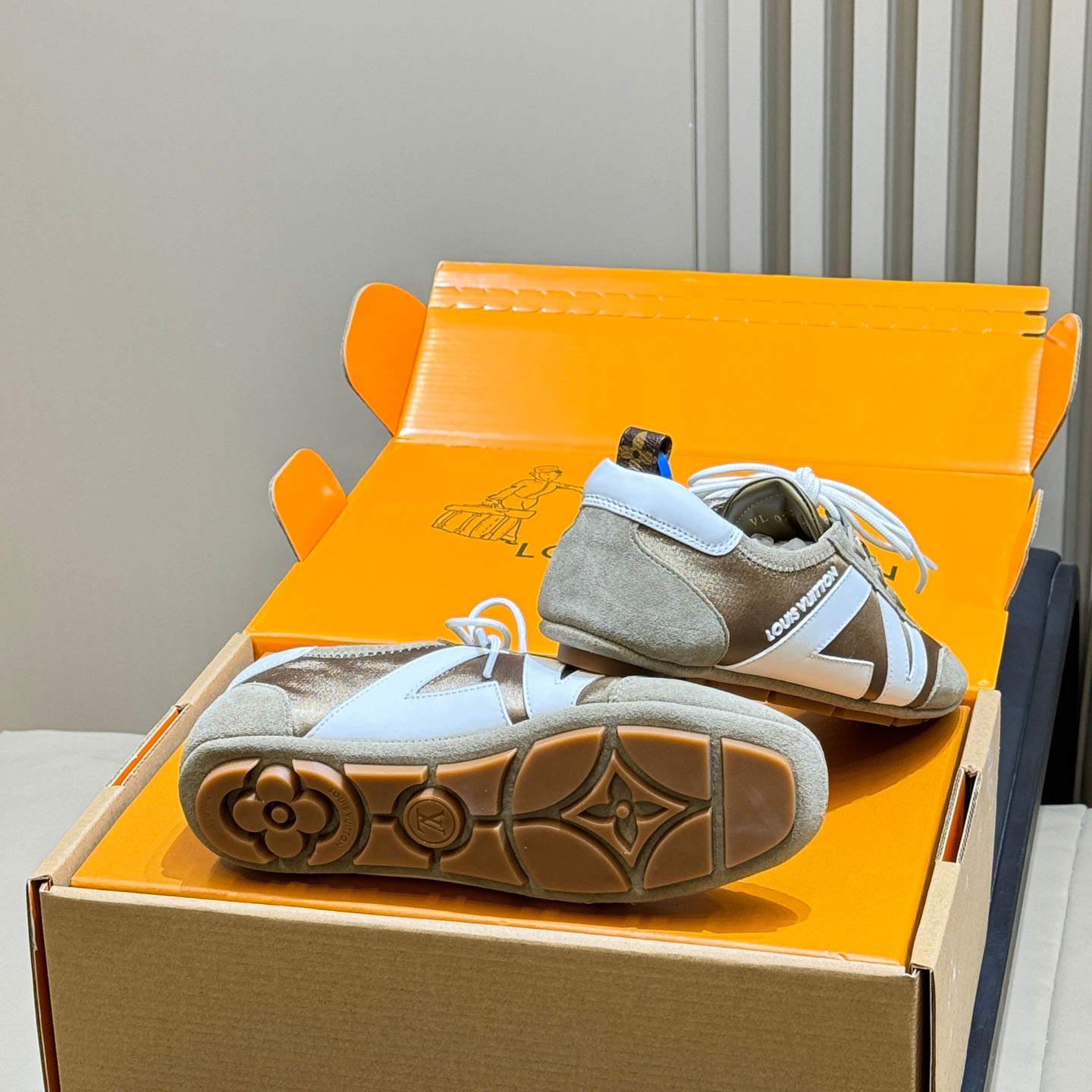 Louis Vuitton LV Sneakerina 1AJJXW - DesignerGu