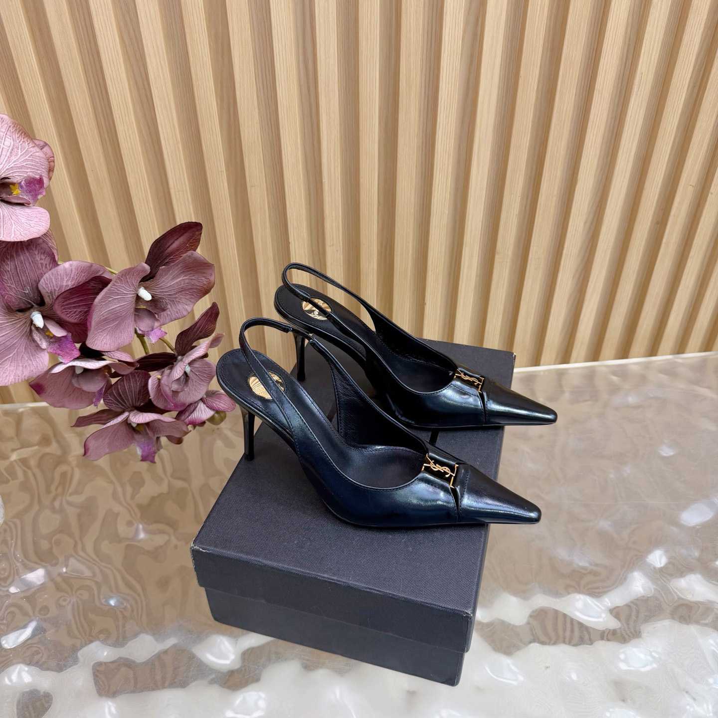 Saint Laurent Babylone Breteuil Slingback Pumps - DesignerGu